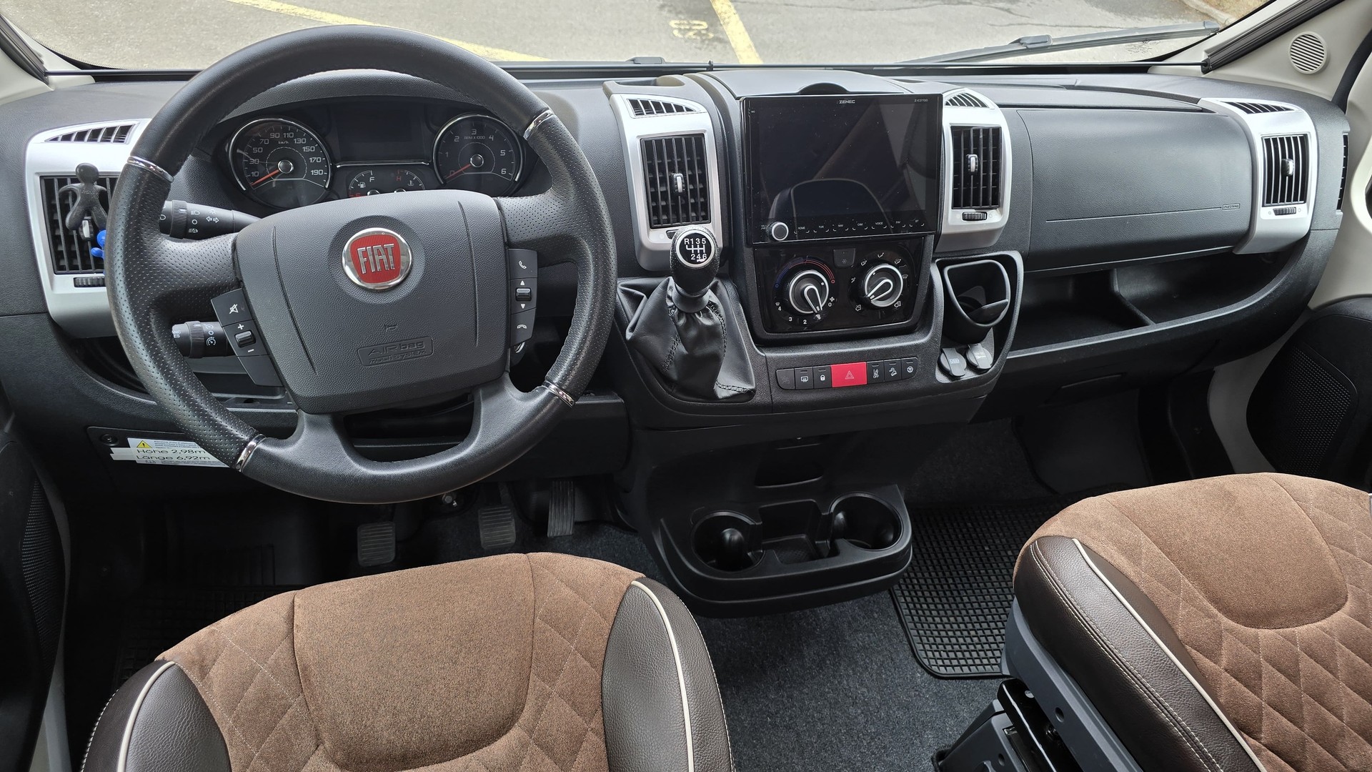 KNAUS Fiat Knaus Sun Ti R22 Platinum haut de gamme expertisé- 4 places-image-8