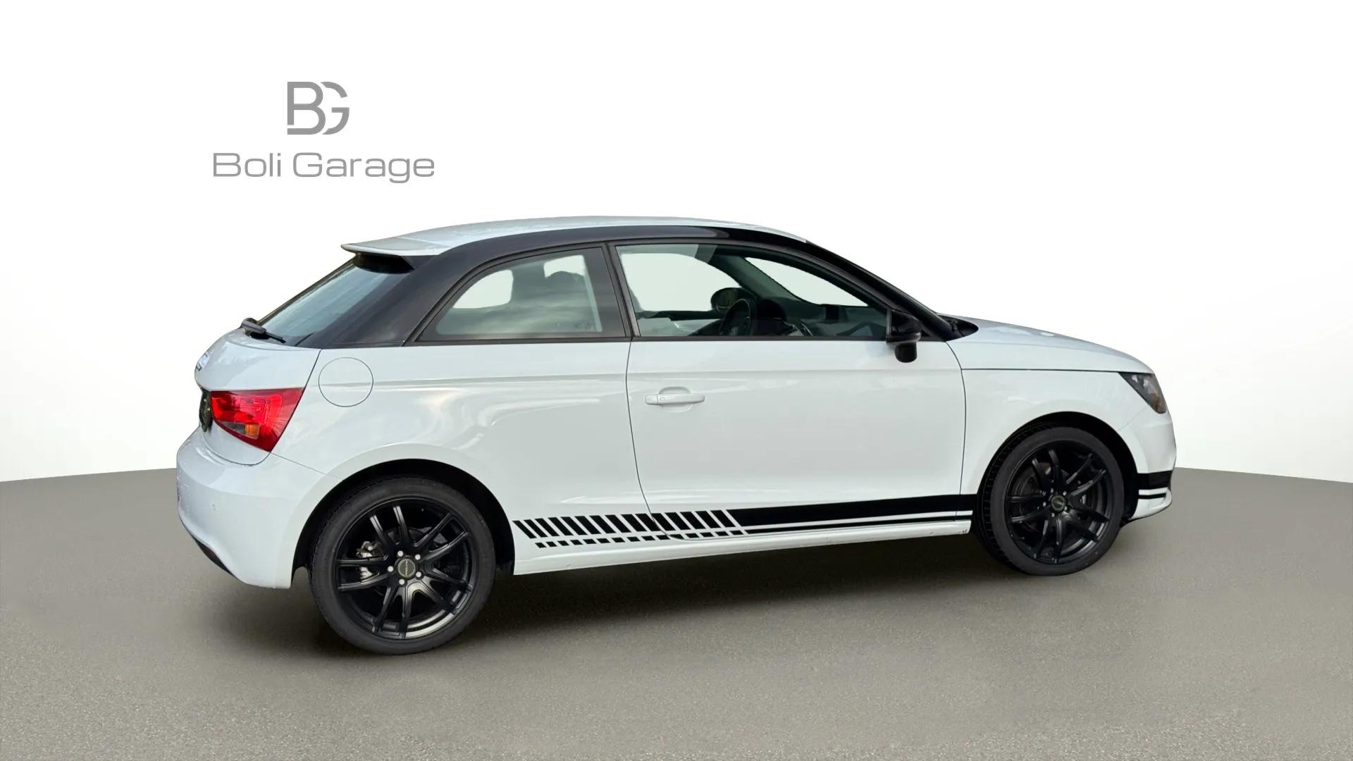 AUDI A1 1.6 TDI Attraction DSG-image-9