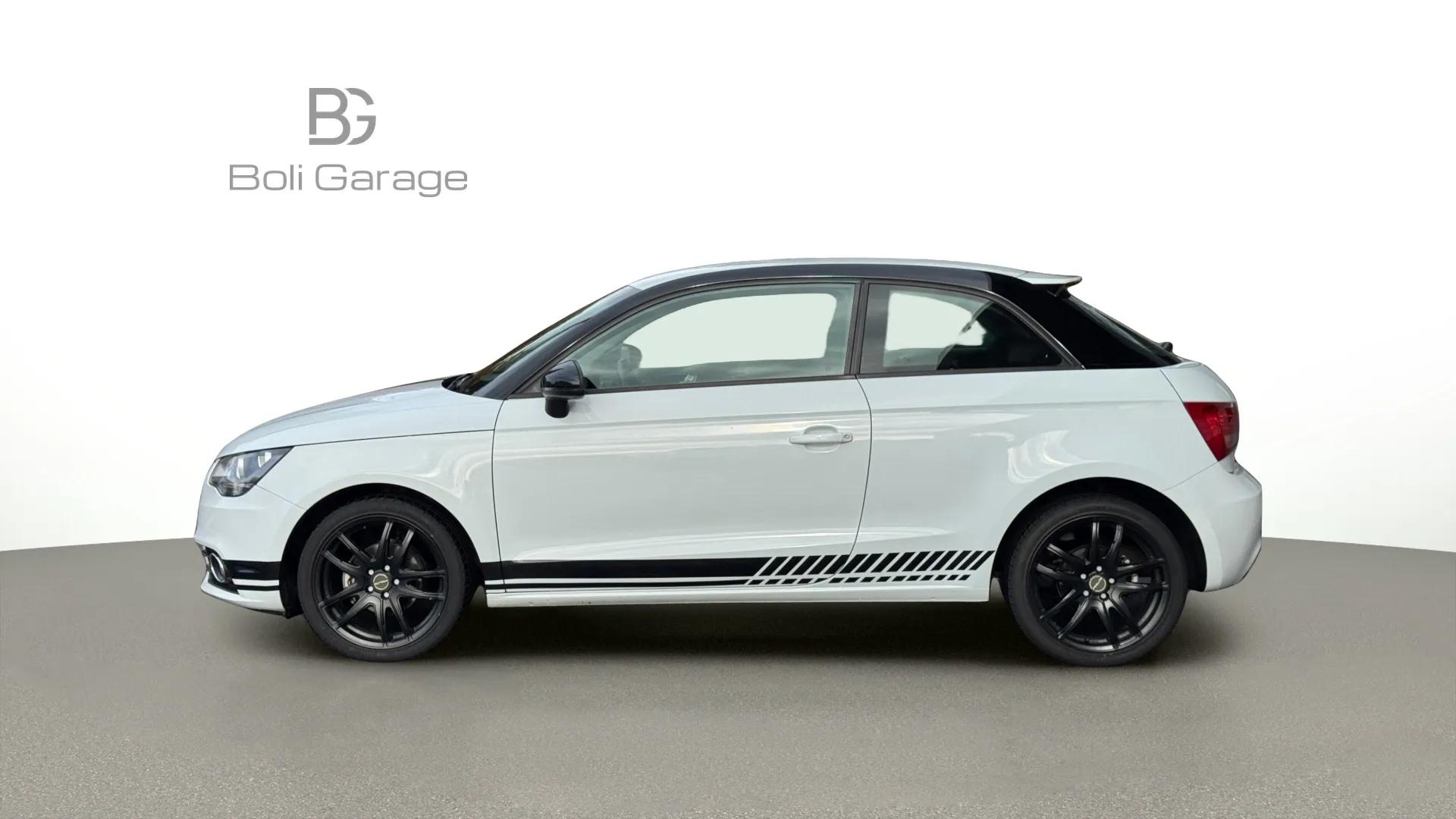 AUDI A1 1.6 TDI Attraction DSG-showroom-element-3