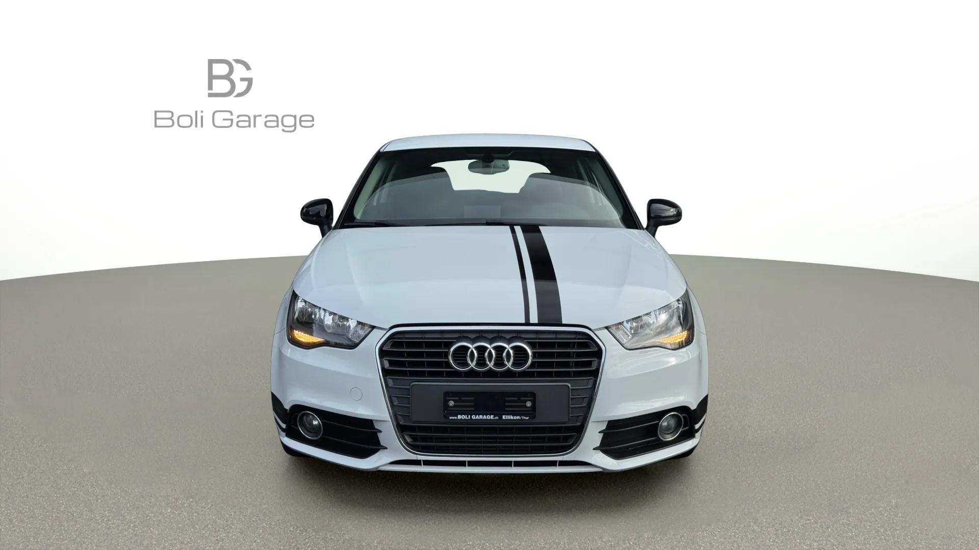 AUDI A1 1.6 TDI Attraction DSG-image-13