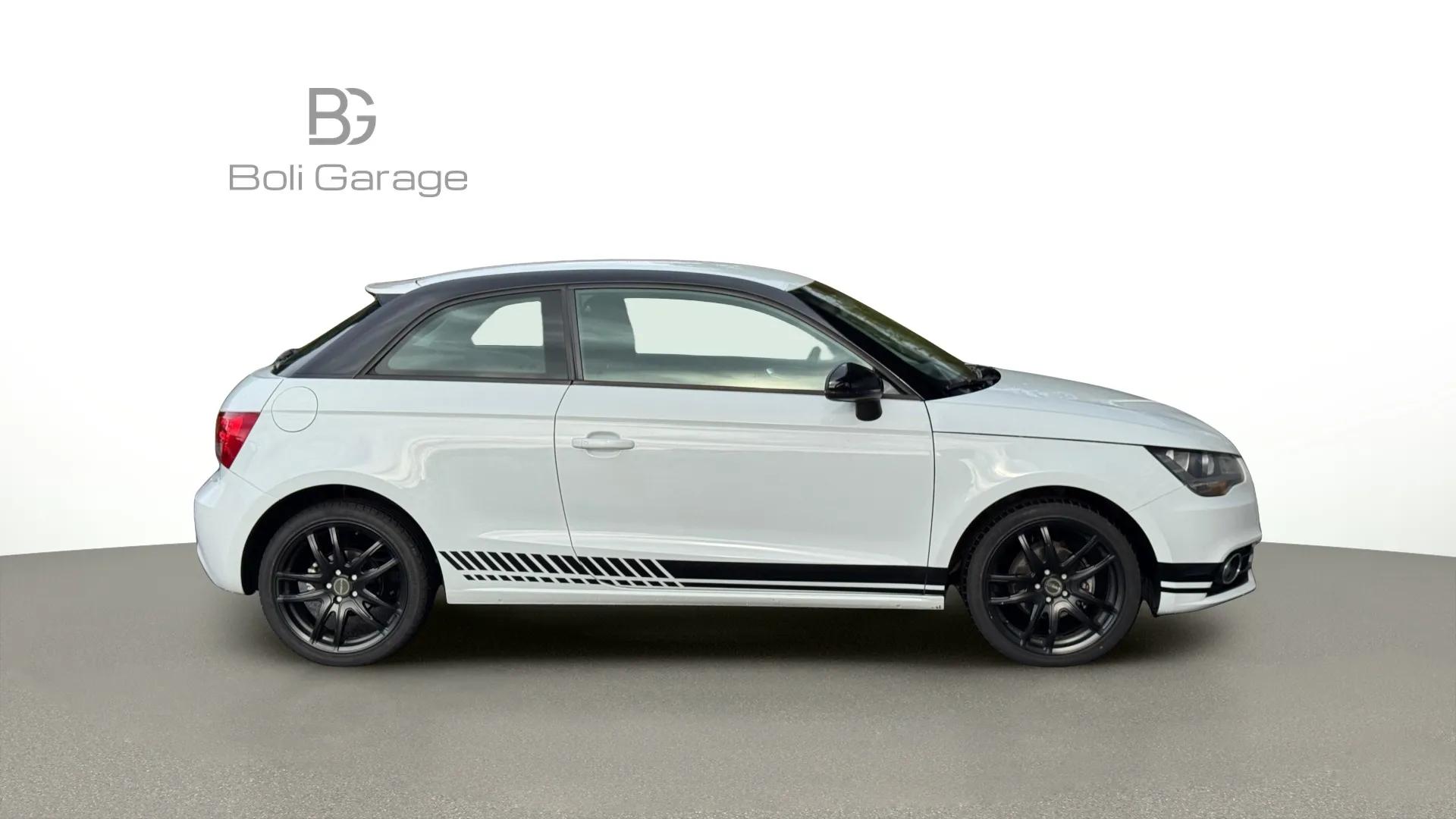 AUDI A1 1.6 TDI Attraction DSG-image-10