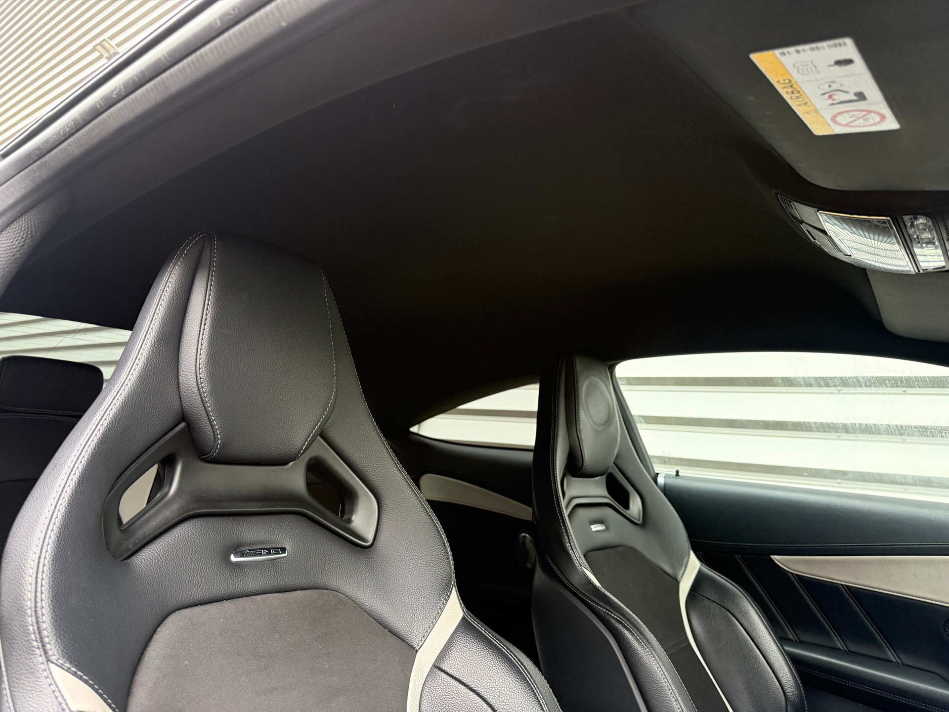 MERCEDES-BENZ C 63 S AMG Performance Speedshift-image-10