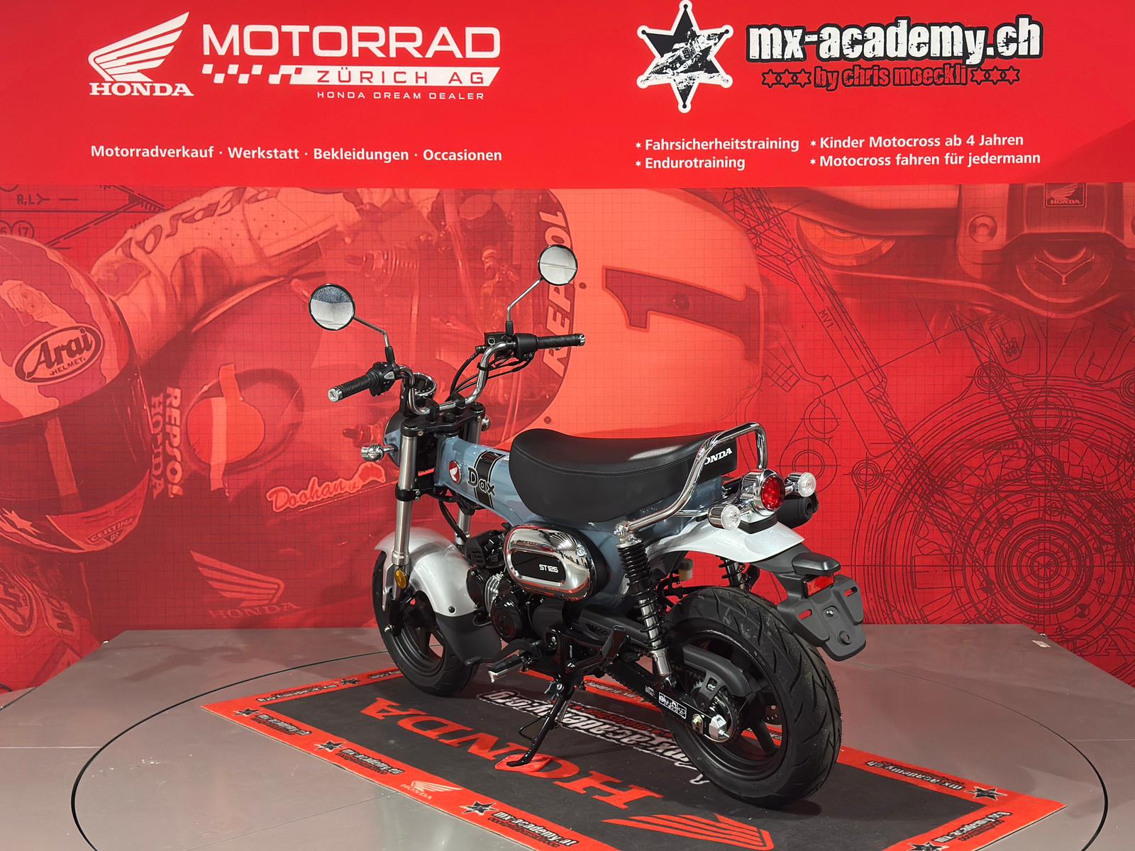 HONDA St 125 Dax*Neufahrzeug**Pearl Cadet Grey-image-1
