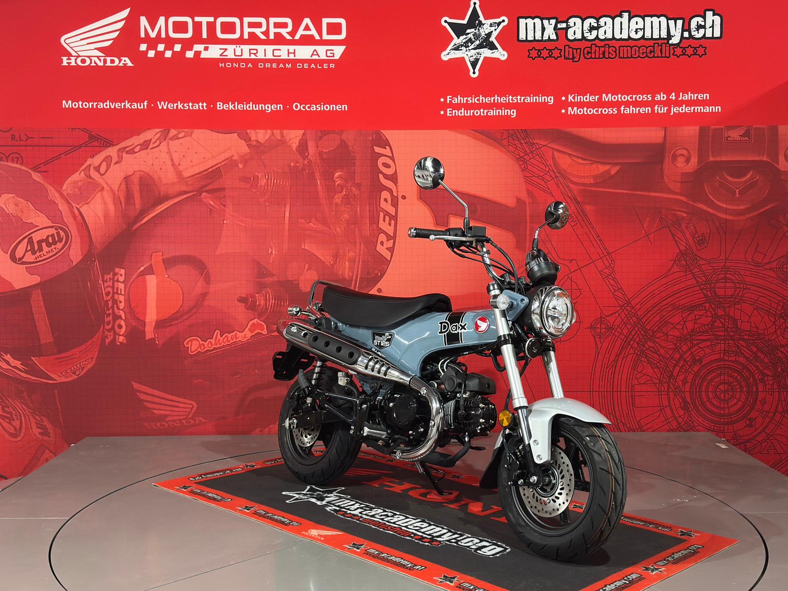 HONDA St 125 Dax*Neufahrzeug**Pearl Cadet Grey-image-2