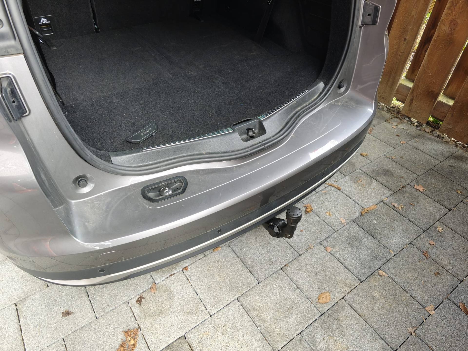 RENAULT Grand Scénic 1.3 16V Turbo Initiale Paris EDC-image-3