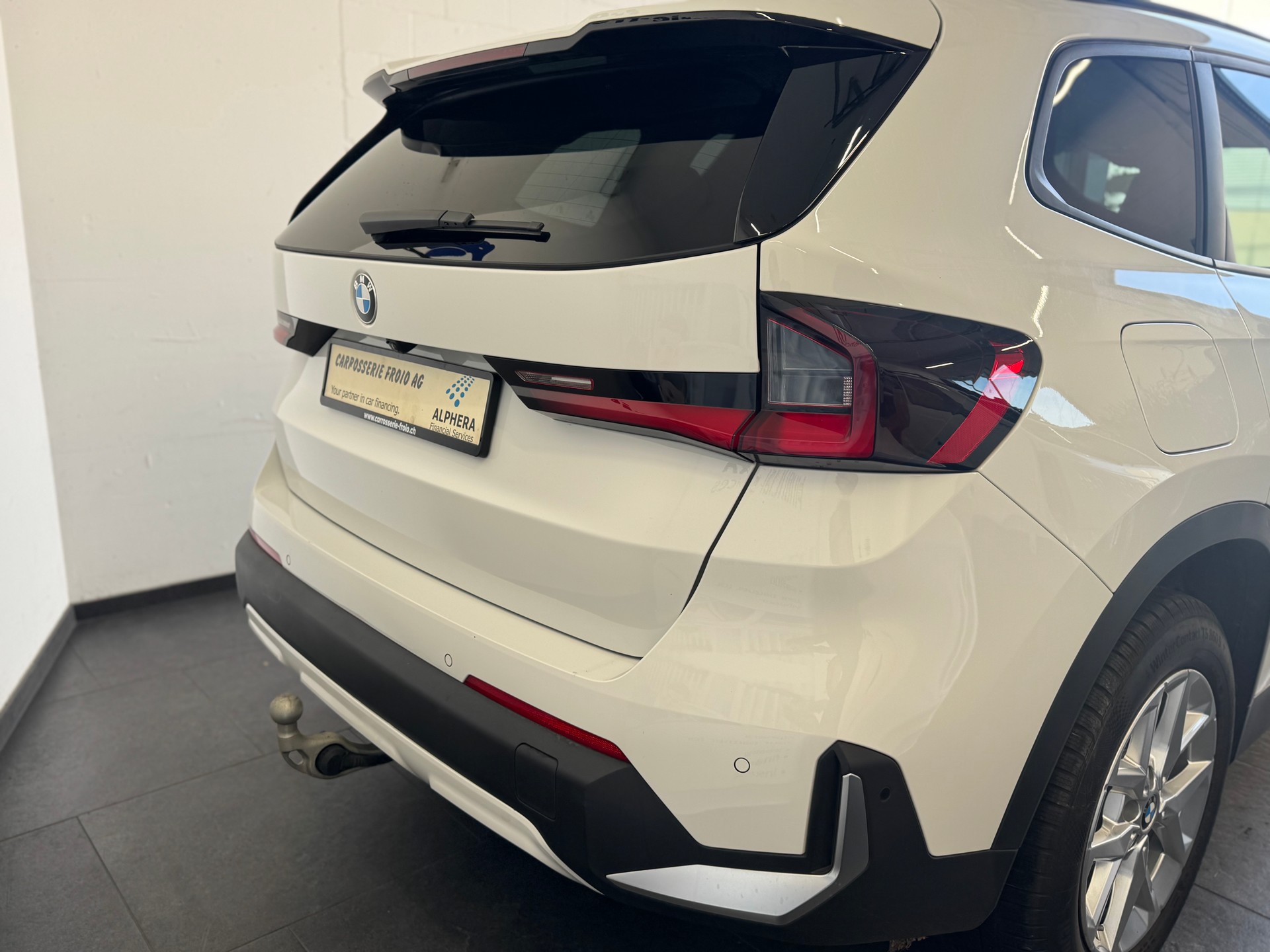BMW X1 xDrive 20d 48V-image-14