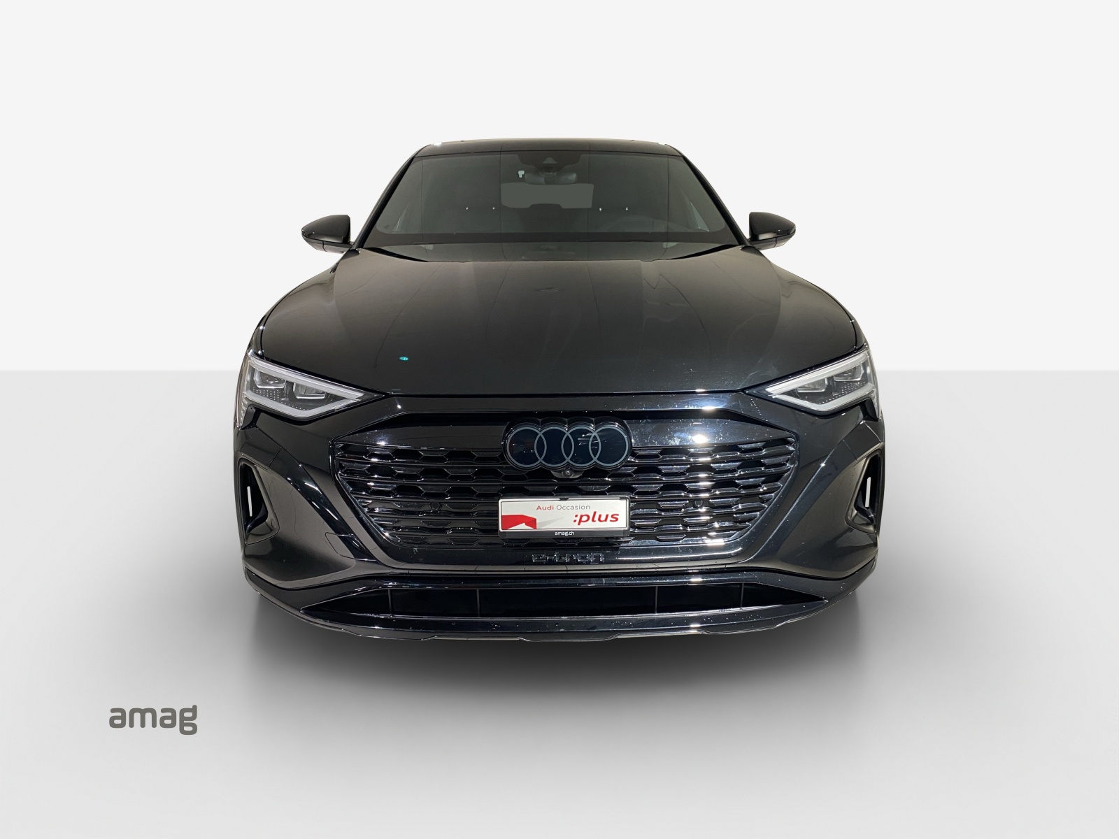 AUDI Q8 55 e-tron advanced quattro-image-7
