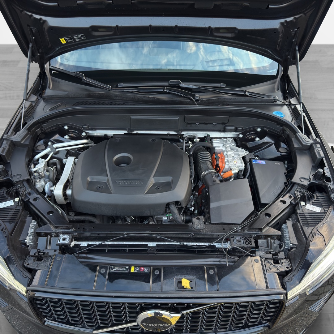 VOLVO XC60 T6 eAWD R-Design Geartronic-image-15