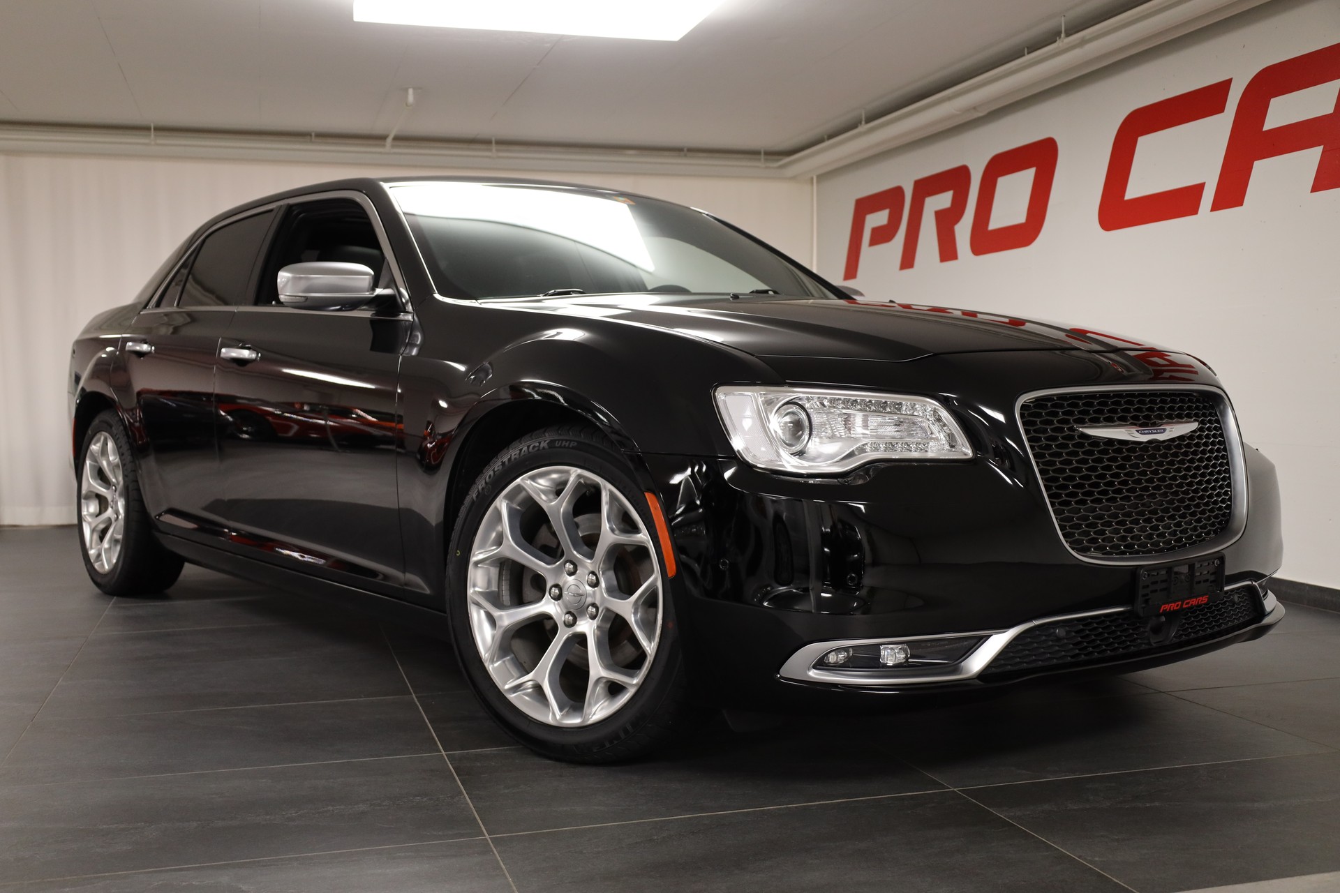 CHRYSLER 300C Platinum 5.7 HEMI