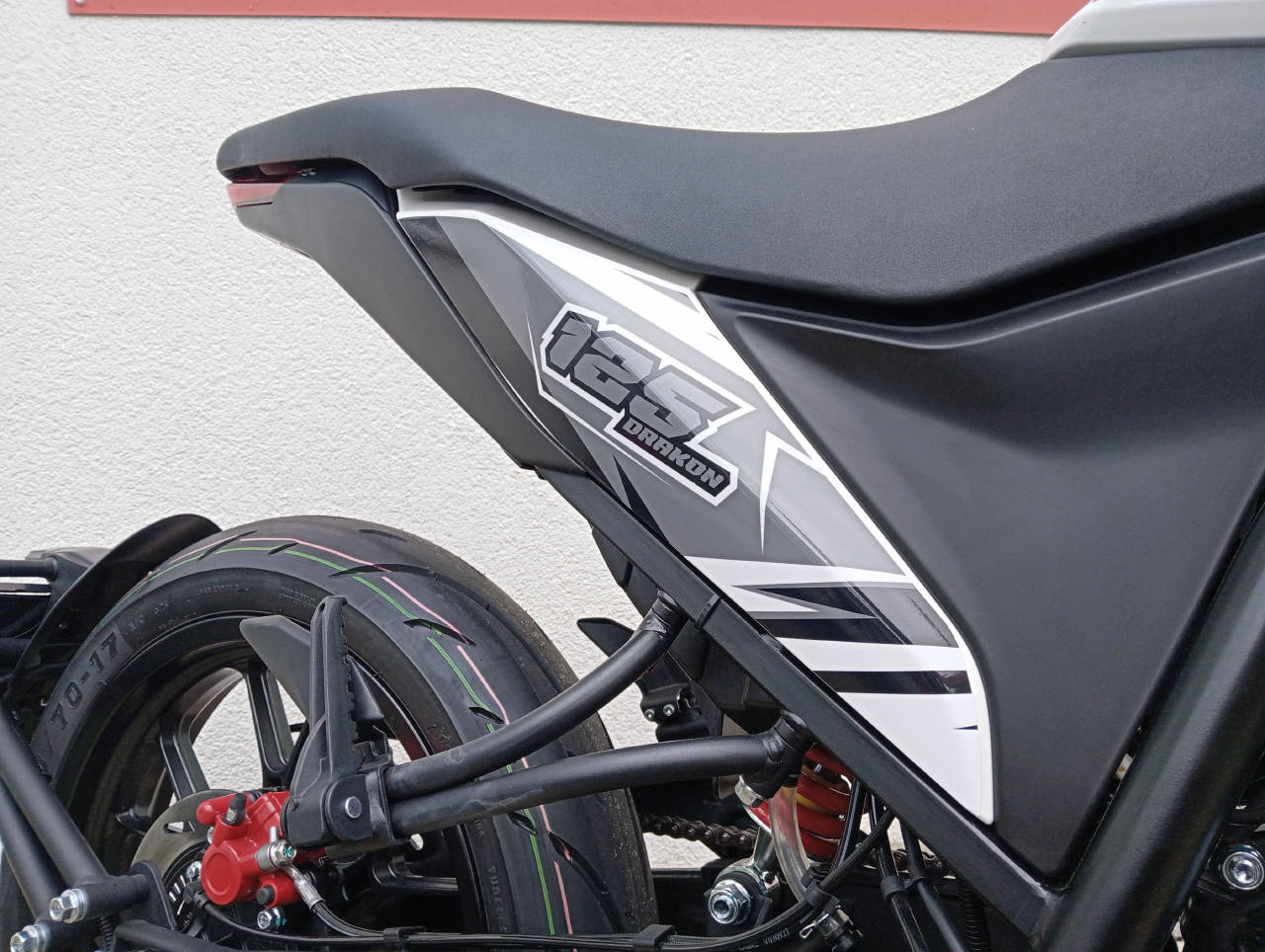 MALAGUTI Drakon 125 ABS-image-8