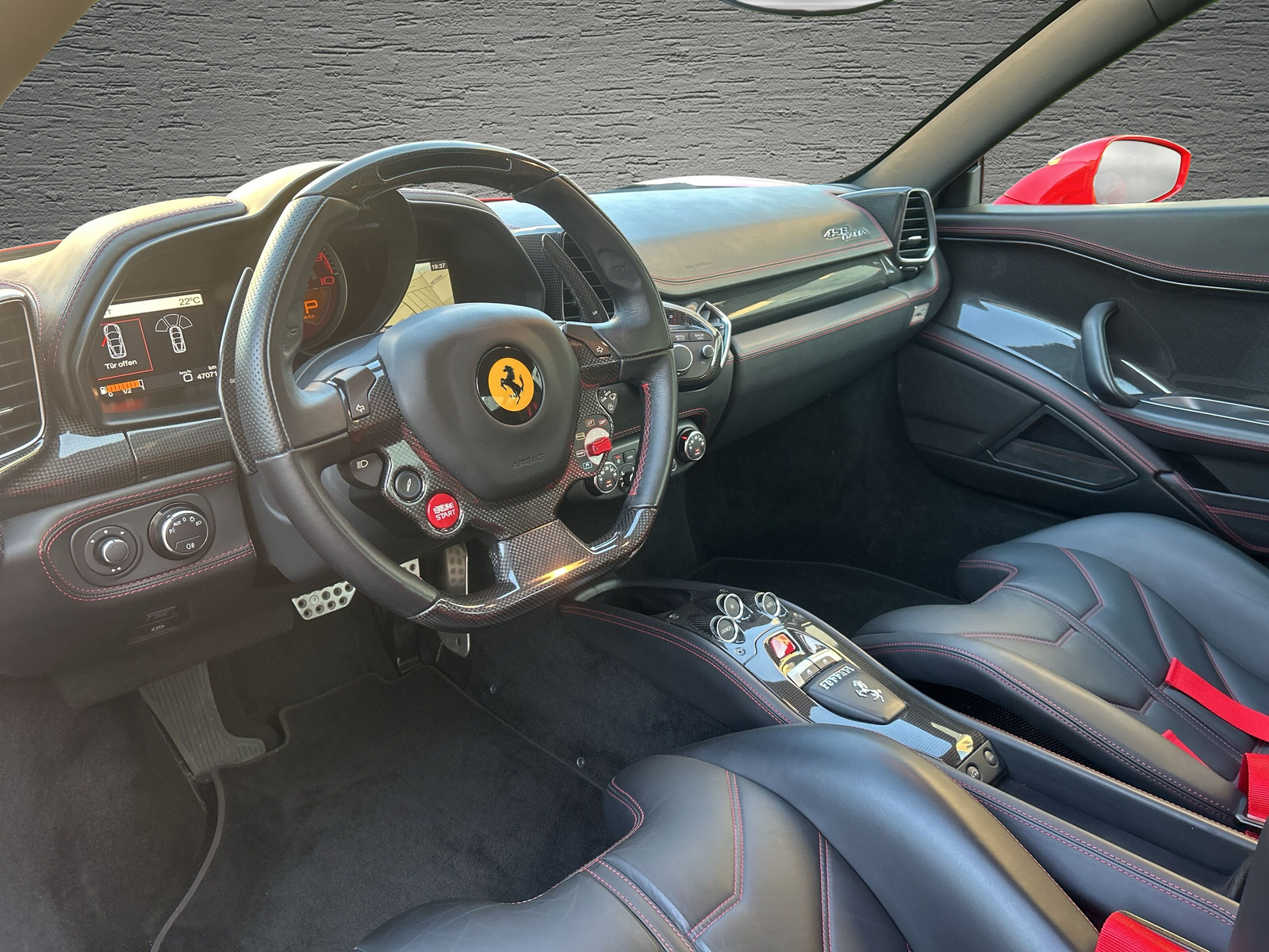 FERRARI 458 Italia 4.5 V8 *Racing Sitze*komplette Carbon Ausstattung innen*Seriöse Historie*-image-5
