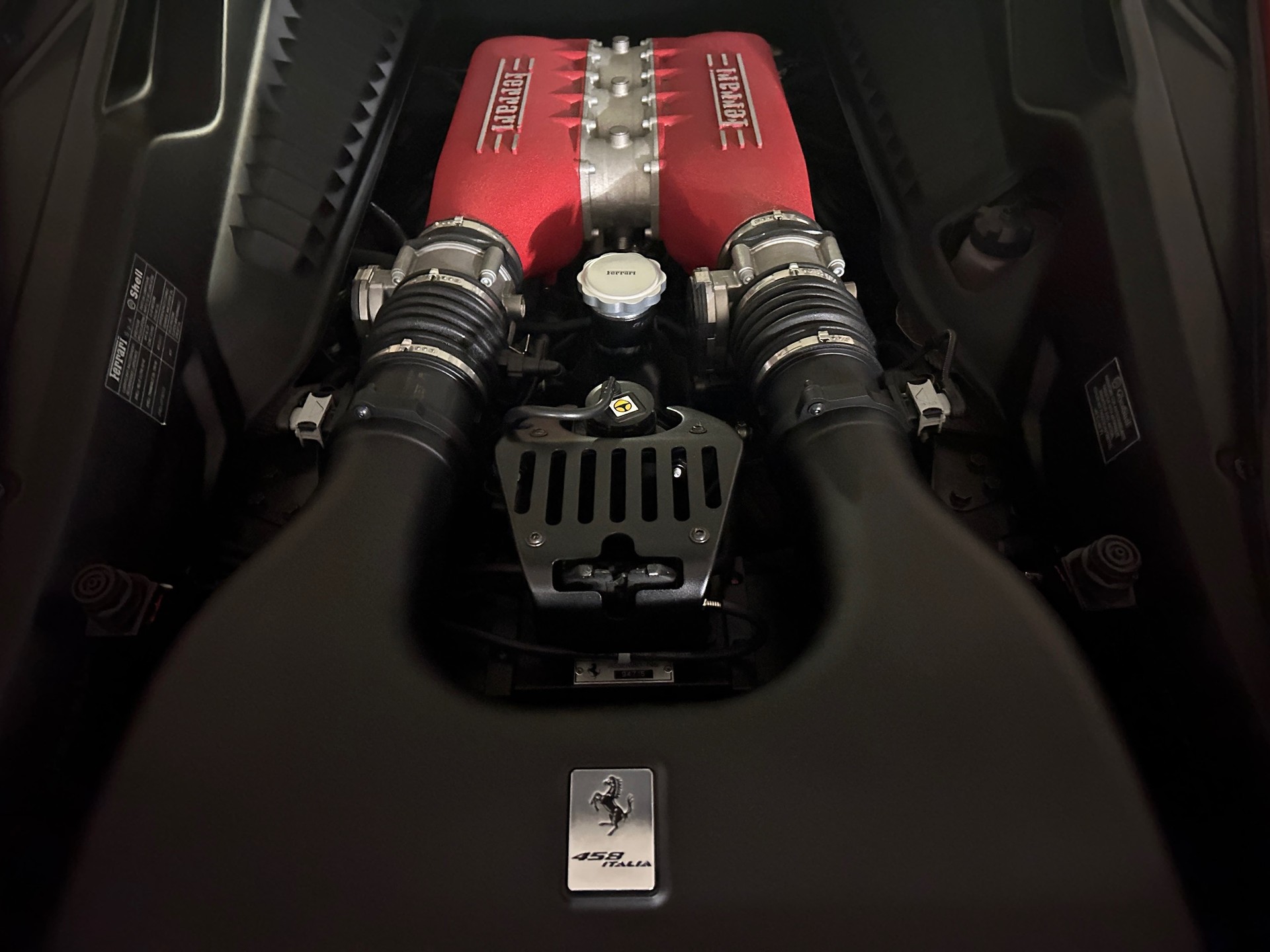 FERRARI 458 Italia 4.5 V8 *Racing Sitze*komplette Carbon Ausstattung innen*Seriöse Historie*-image-22
