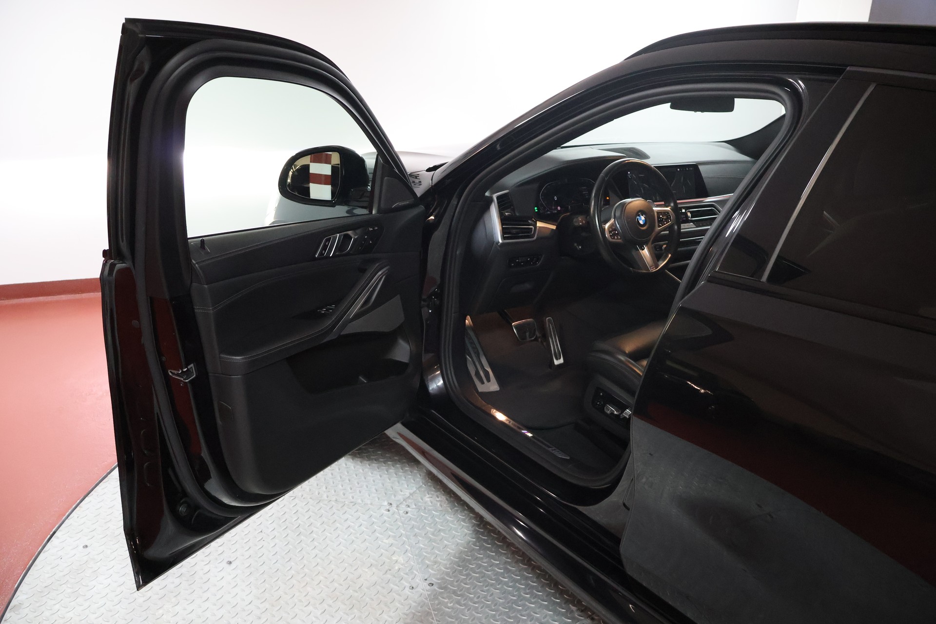 BMW X6 xDrive 48V 40d Steptronic M Sport-image-4