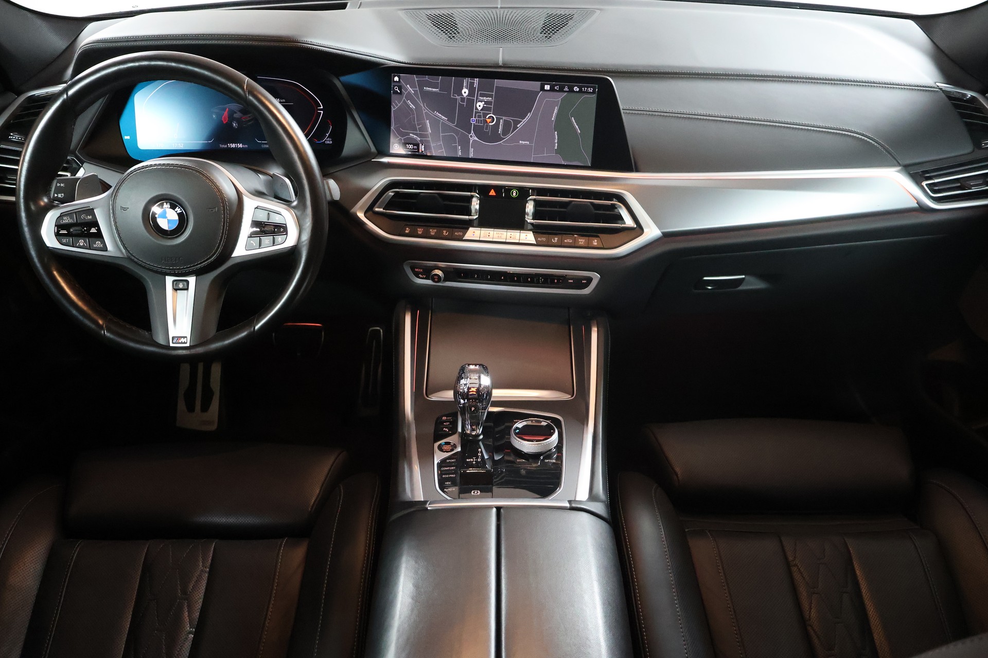 BMW X6 xDrive 48V 40d Steptronic M Sport-image-11