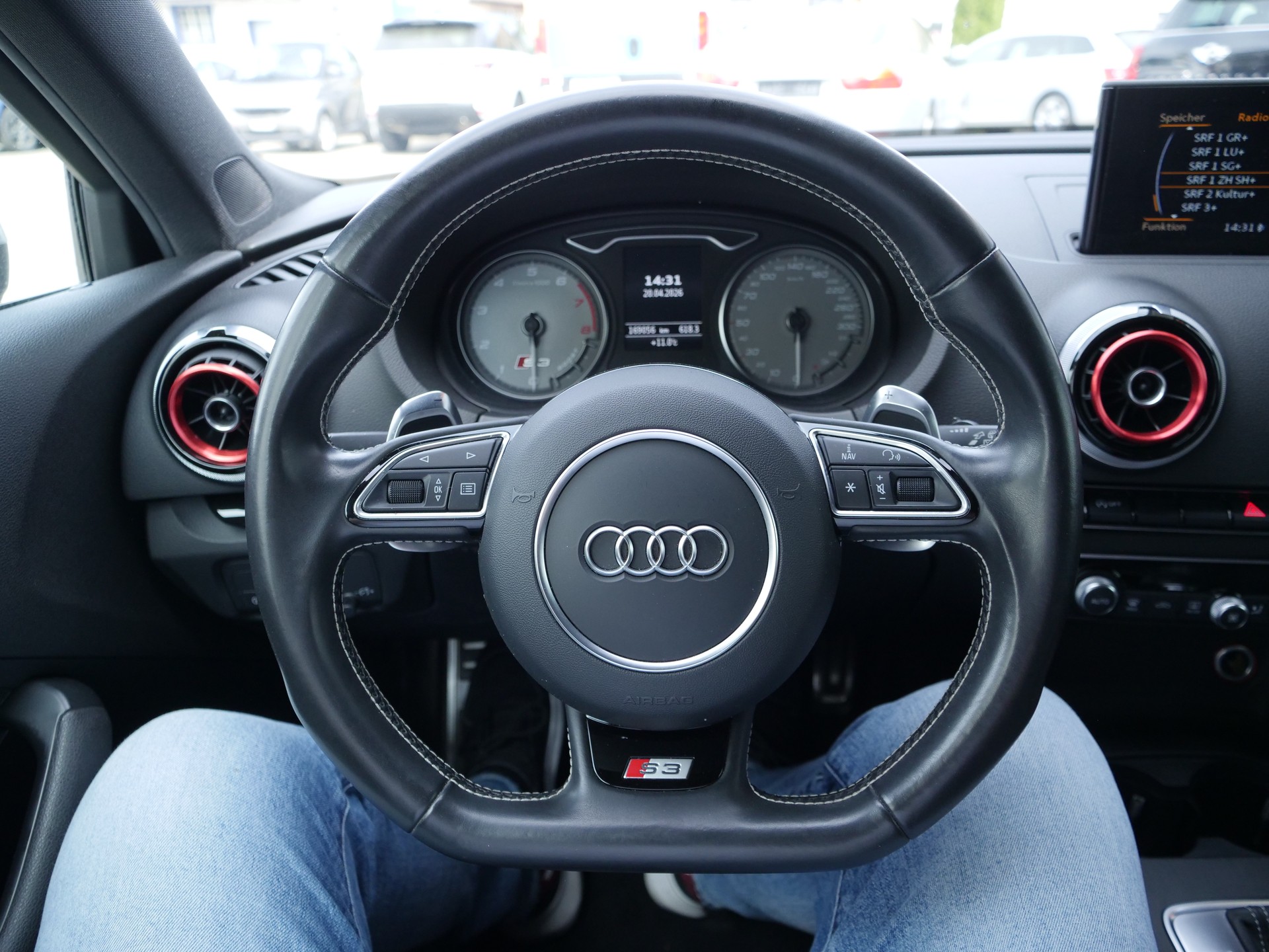 AUDI S3 Sportback 2.0 TFSI quattro S-tronic-image-13