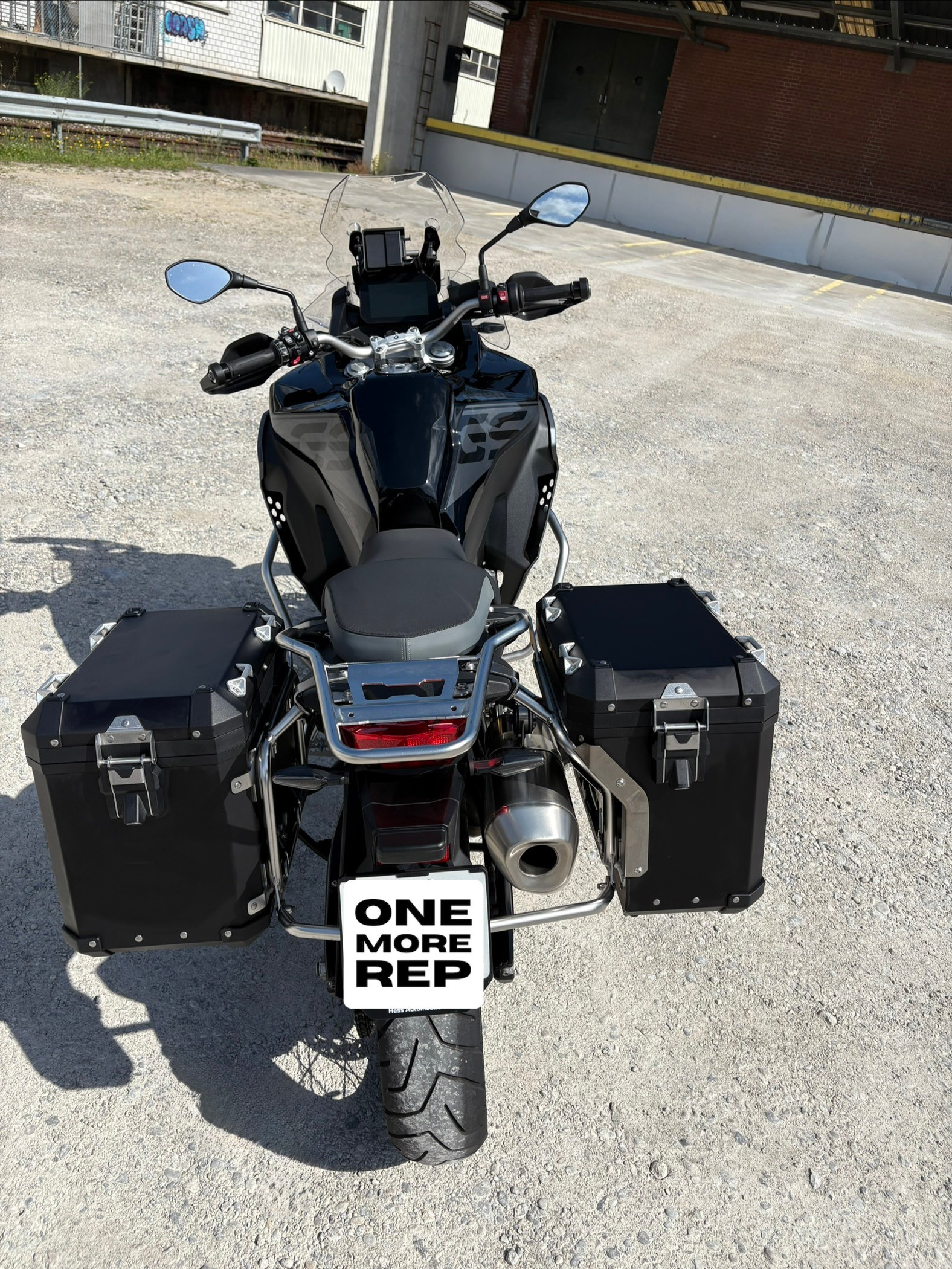 BMW F 850 GS Adventure-image-4