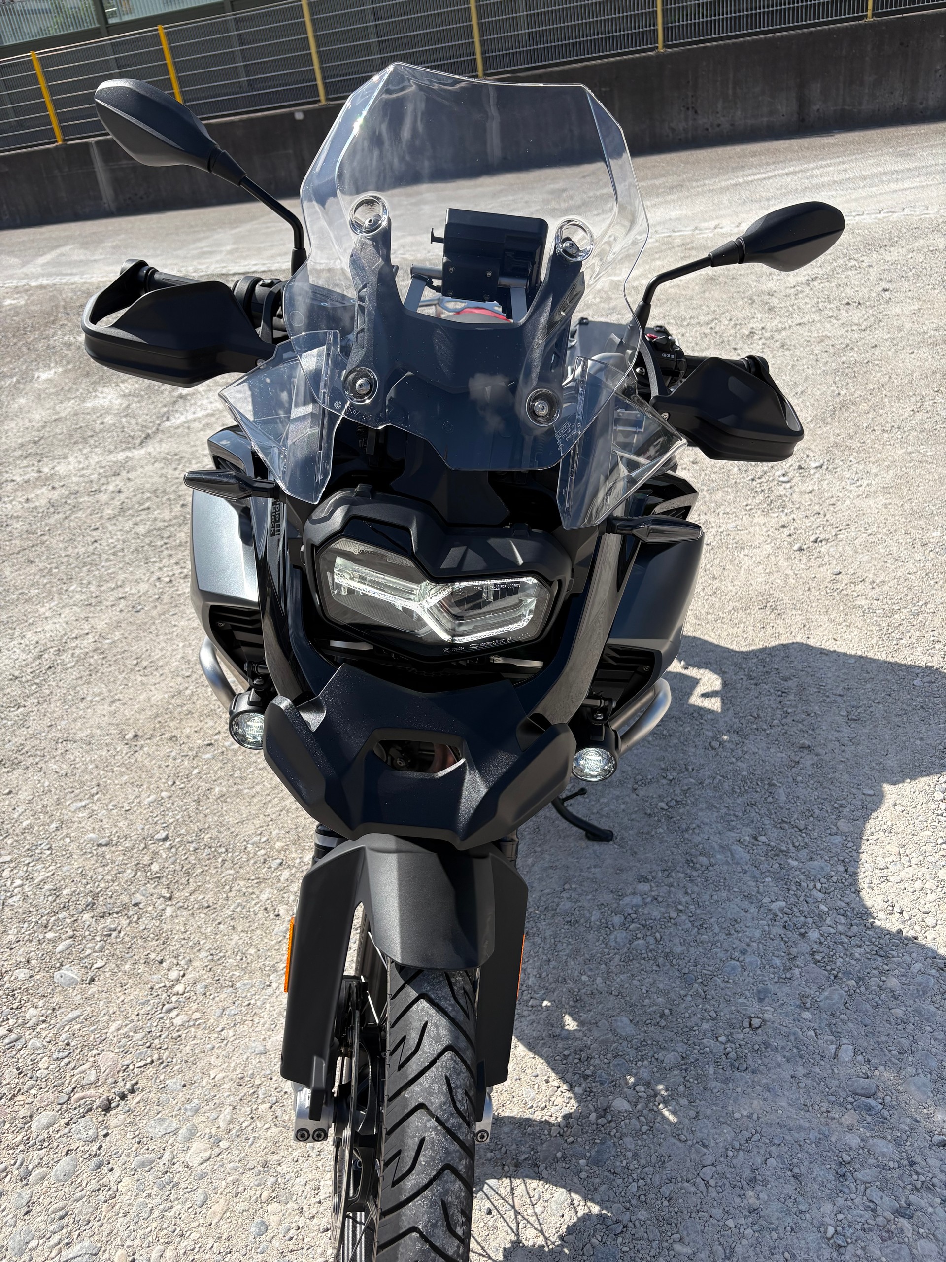 BMW F 850 GS Adventure-image-1