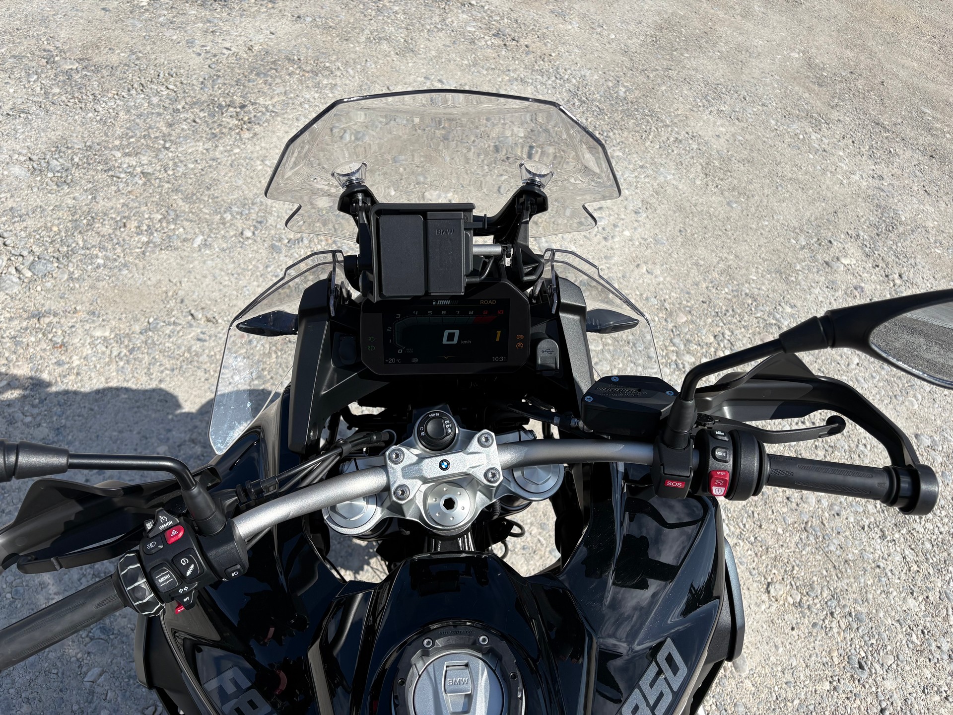BMW F 850 GS Adventure-image-3