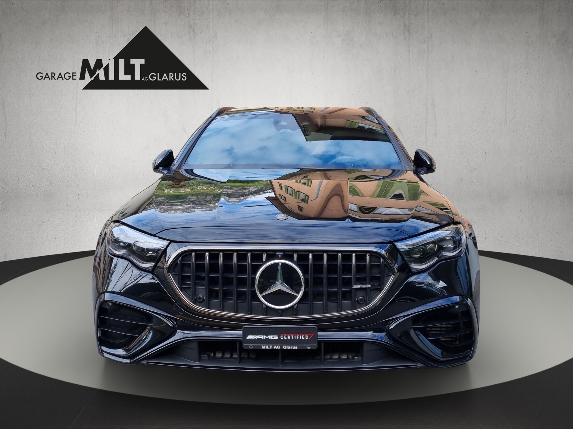 MERCEDES-BENZ E 53 Hybrid AMG 4matic+ Kombi-showroom-element-1