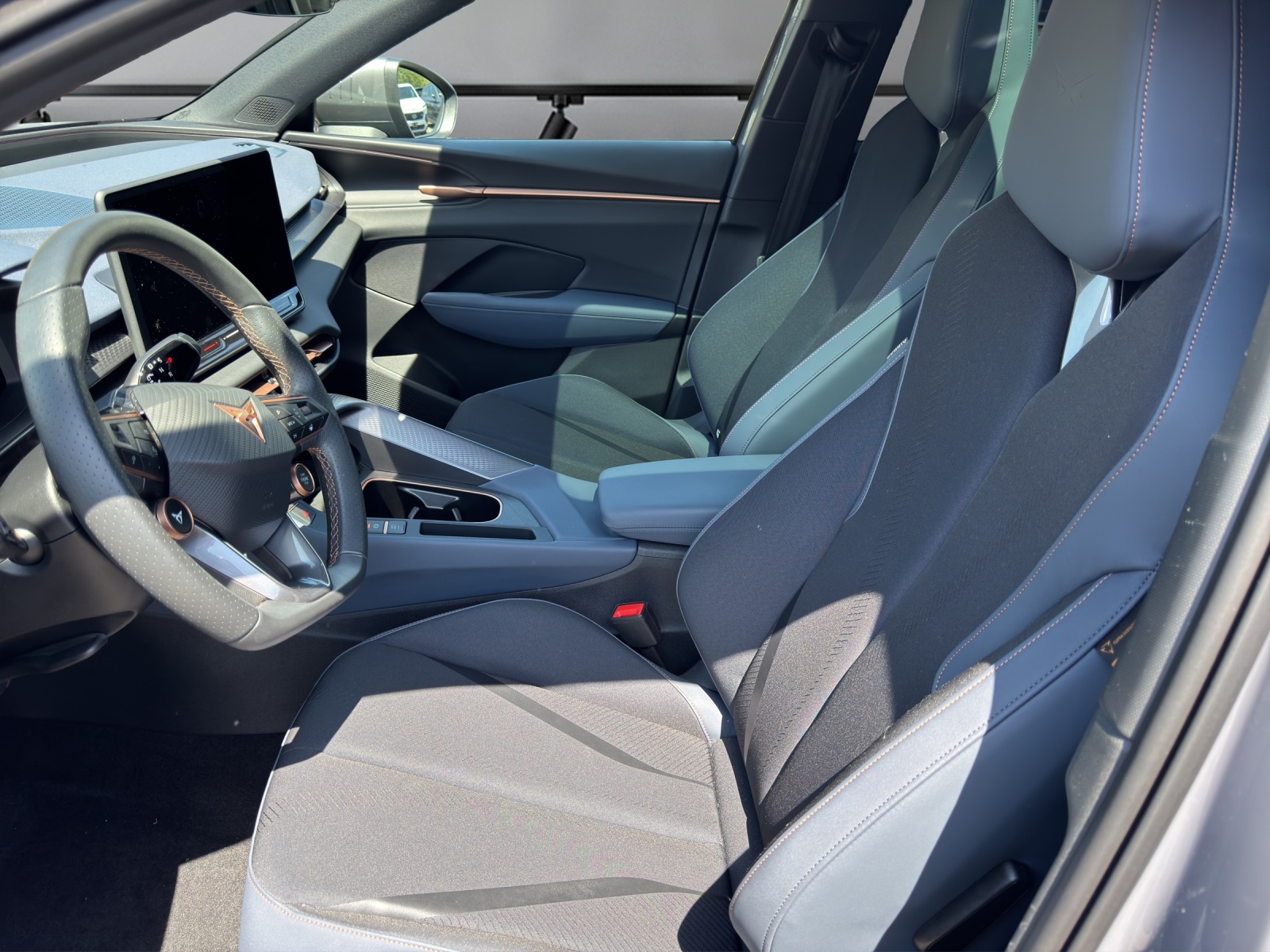 CUPRA Terramar 2.0 TSI DSG 4Drive VZ-image-5