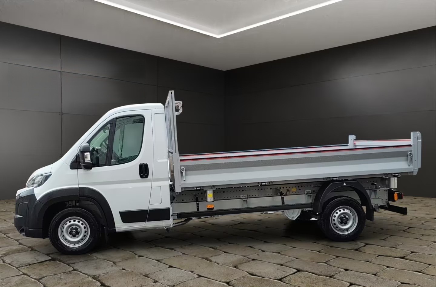 TOYOTA Proace MAX 2.2D Kipper dreiseitig HD Active 3,5t L3H1-showroom-element-1
