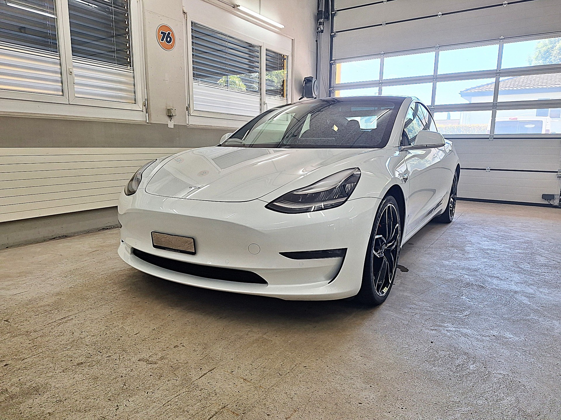 TESLA Model 3 Performance Dual Motor AWD 512PS⚡TOP ZUSTAND & FRISCH AB MFK⚡-showroom-element-2