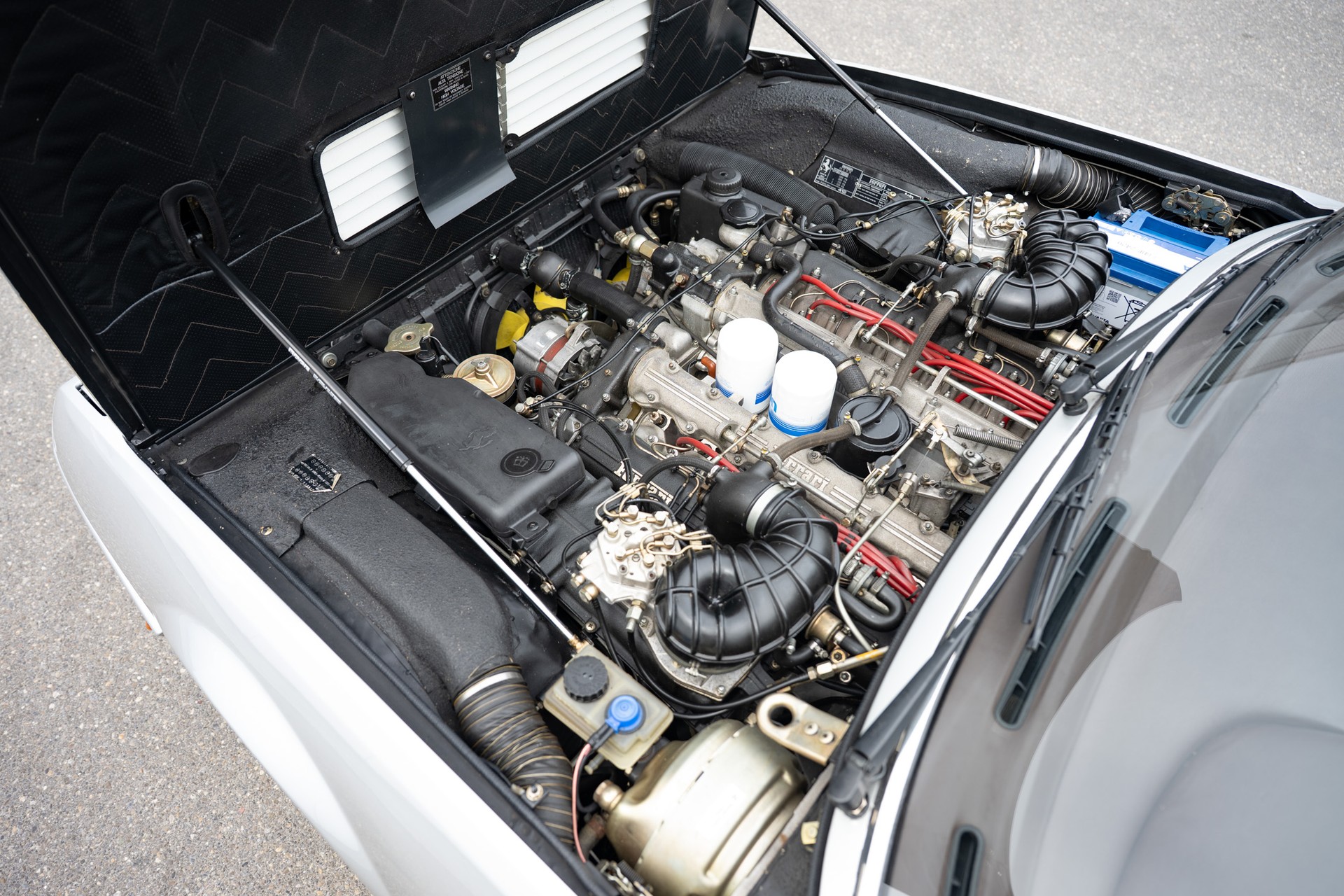FERRARI 412-image-14