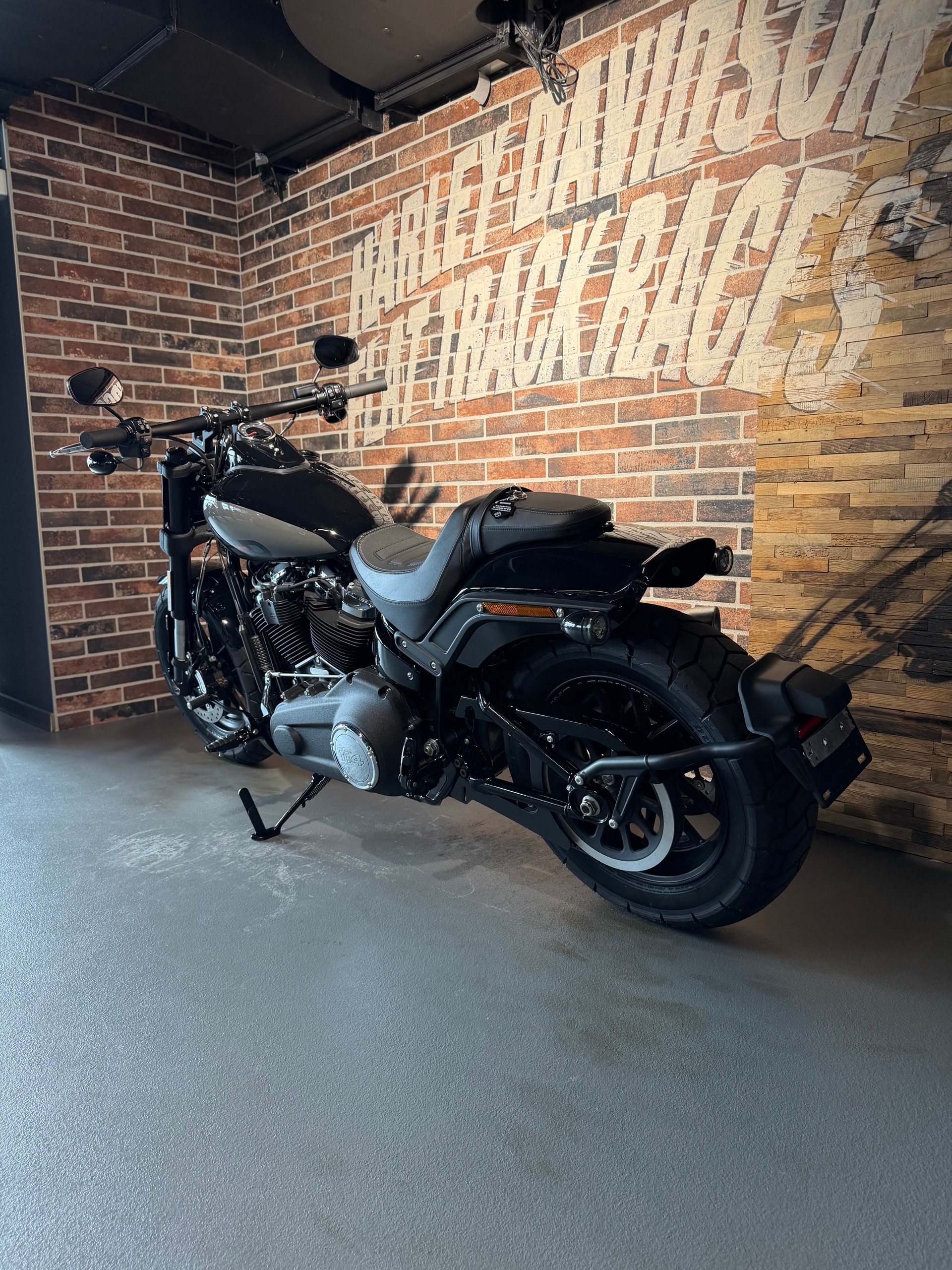 HARLEY-DAVIDSON FXFBS Fat Bob 114-image-5