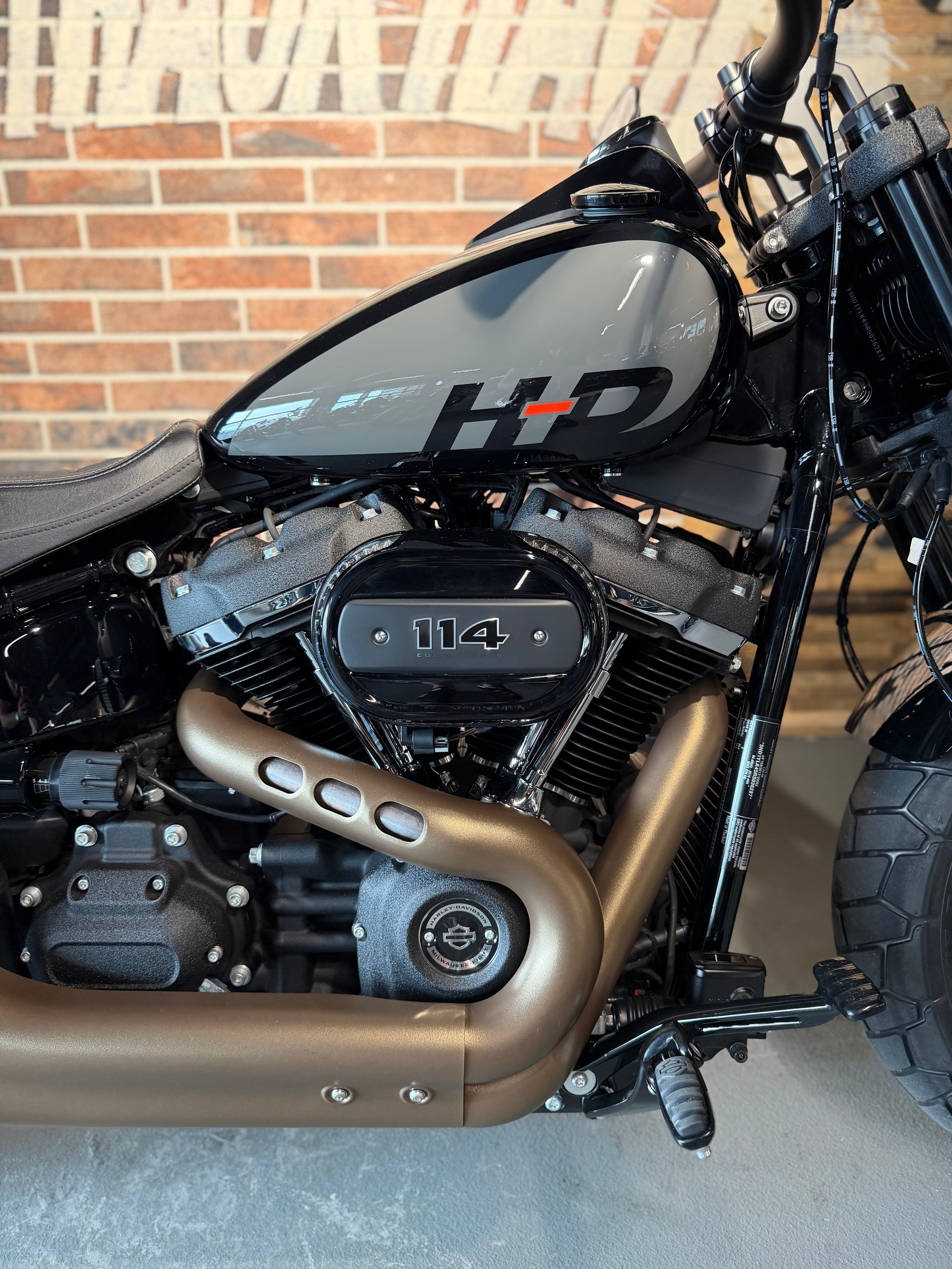 HARLEY-DAVIDSON FXFBS Fat Bob 114-image-9