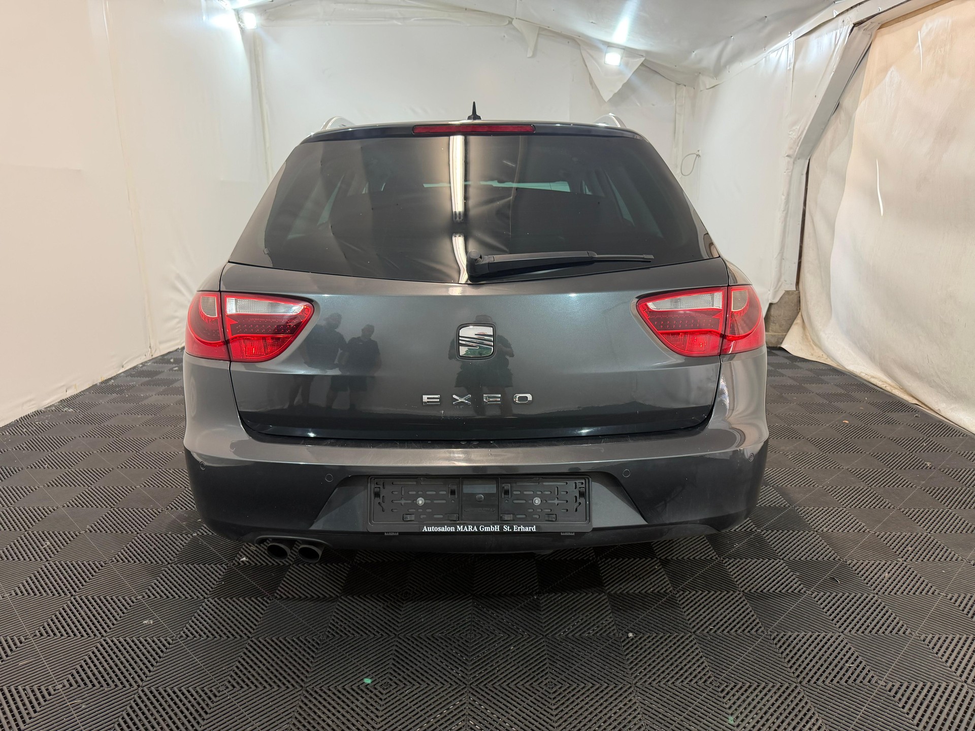 SEAT Exeo ST 2.0 TDI 143 Sport MTr-image-4
