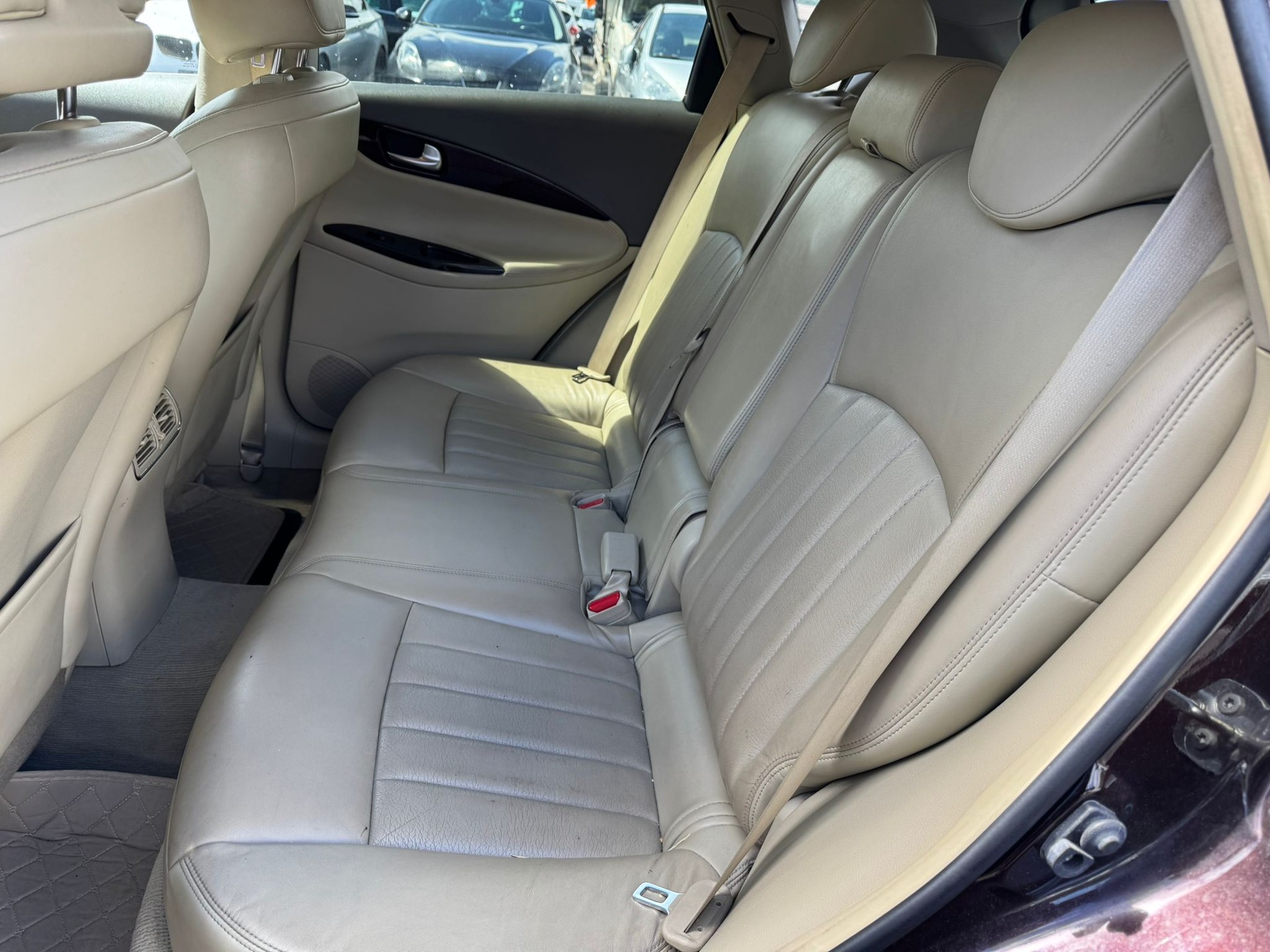 INFINITI EX30d GT Premium AWD Automatic-image-13