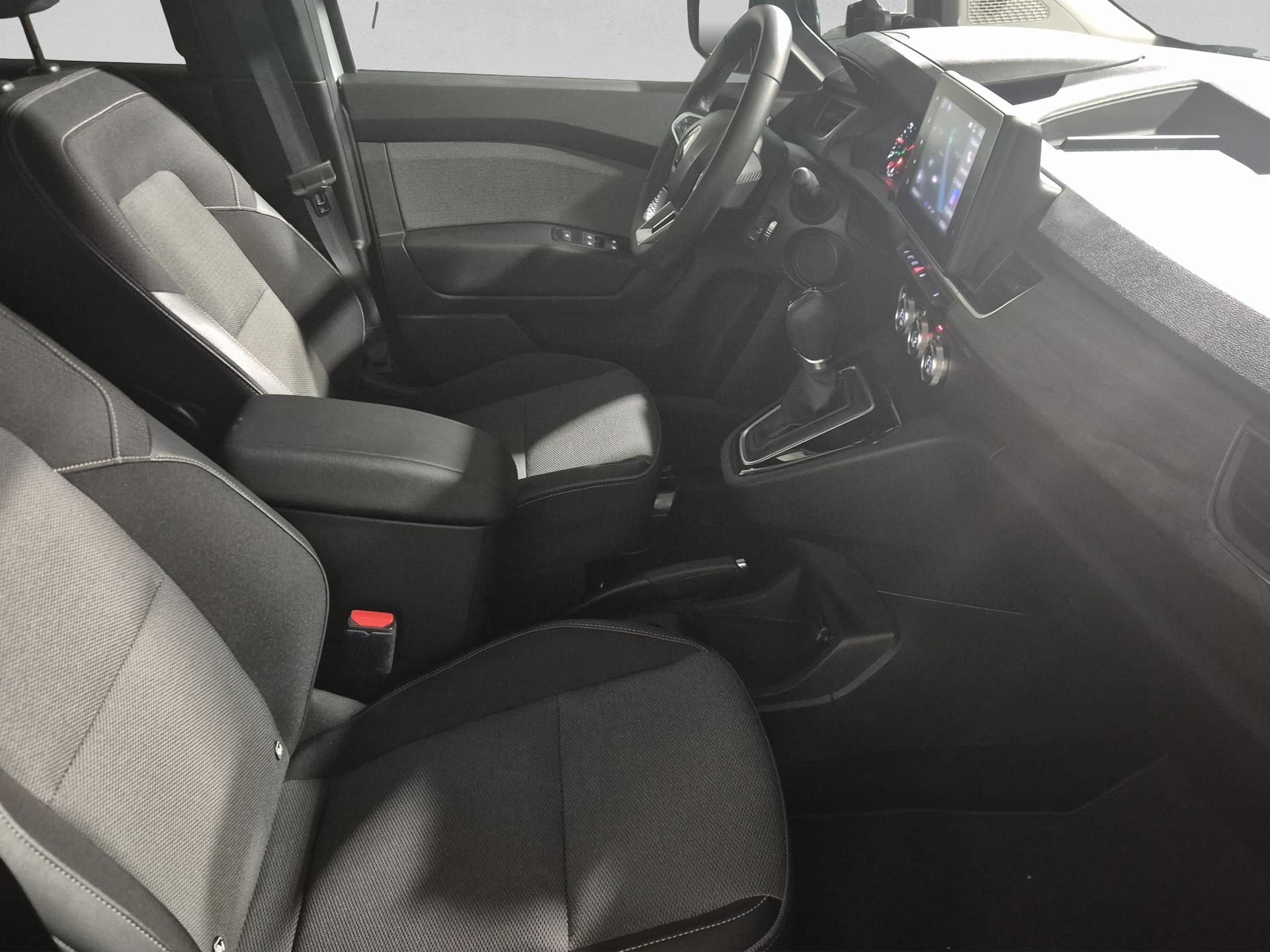 RENAULT Kangoo 1.3 TCe 130 PF Techno EDC-image-16