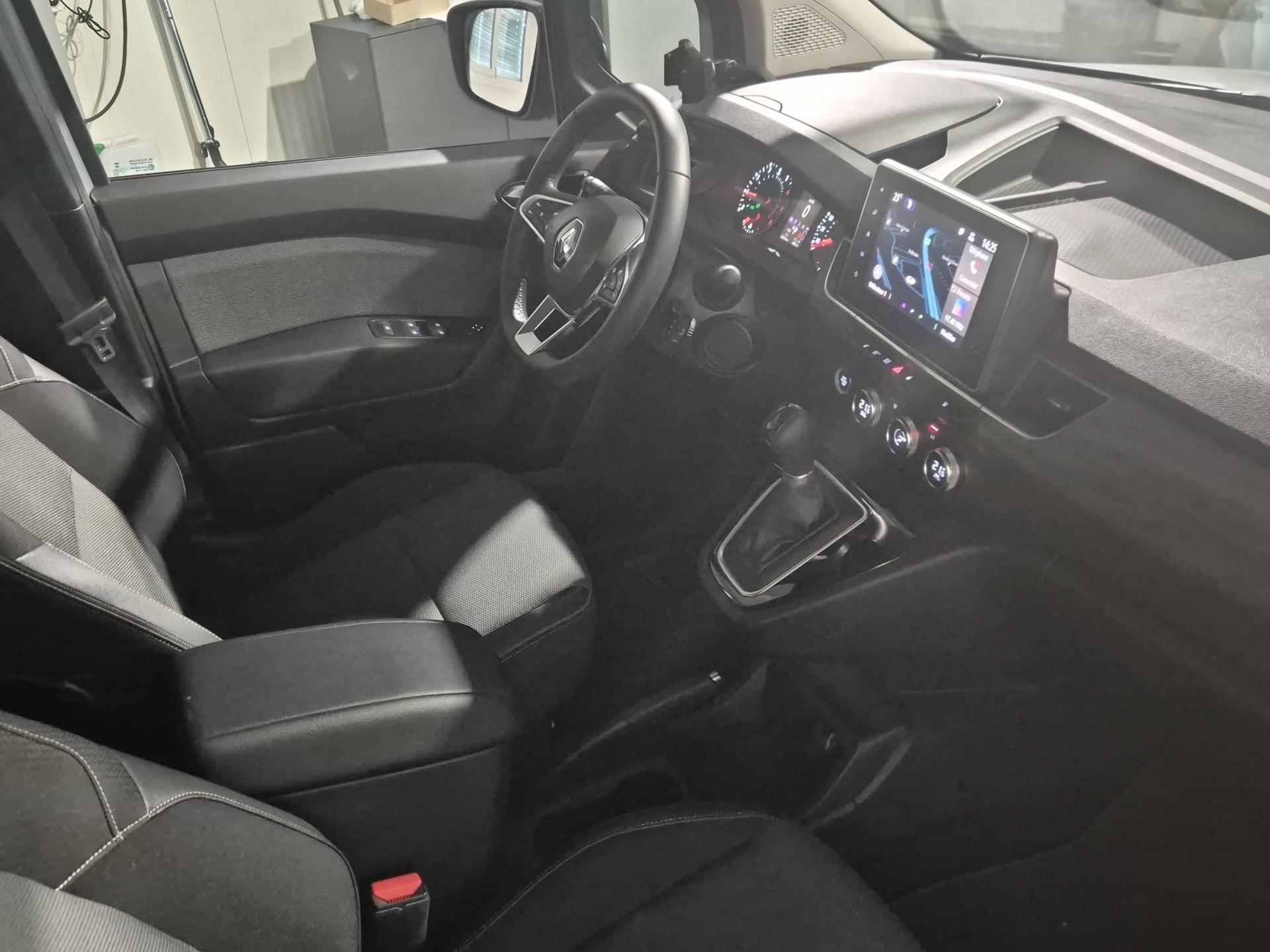 RENAULT Kangoo 1.3 TCe 130 PF Techno EDC-image-18