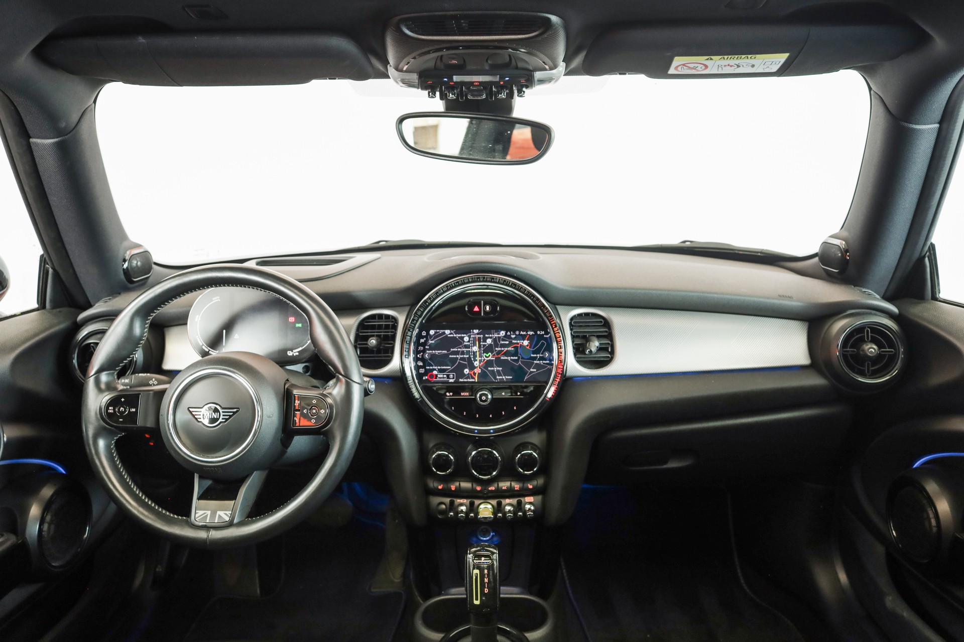 MINI Cooper SE-image-9