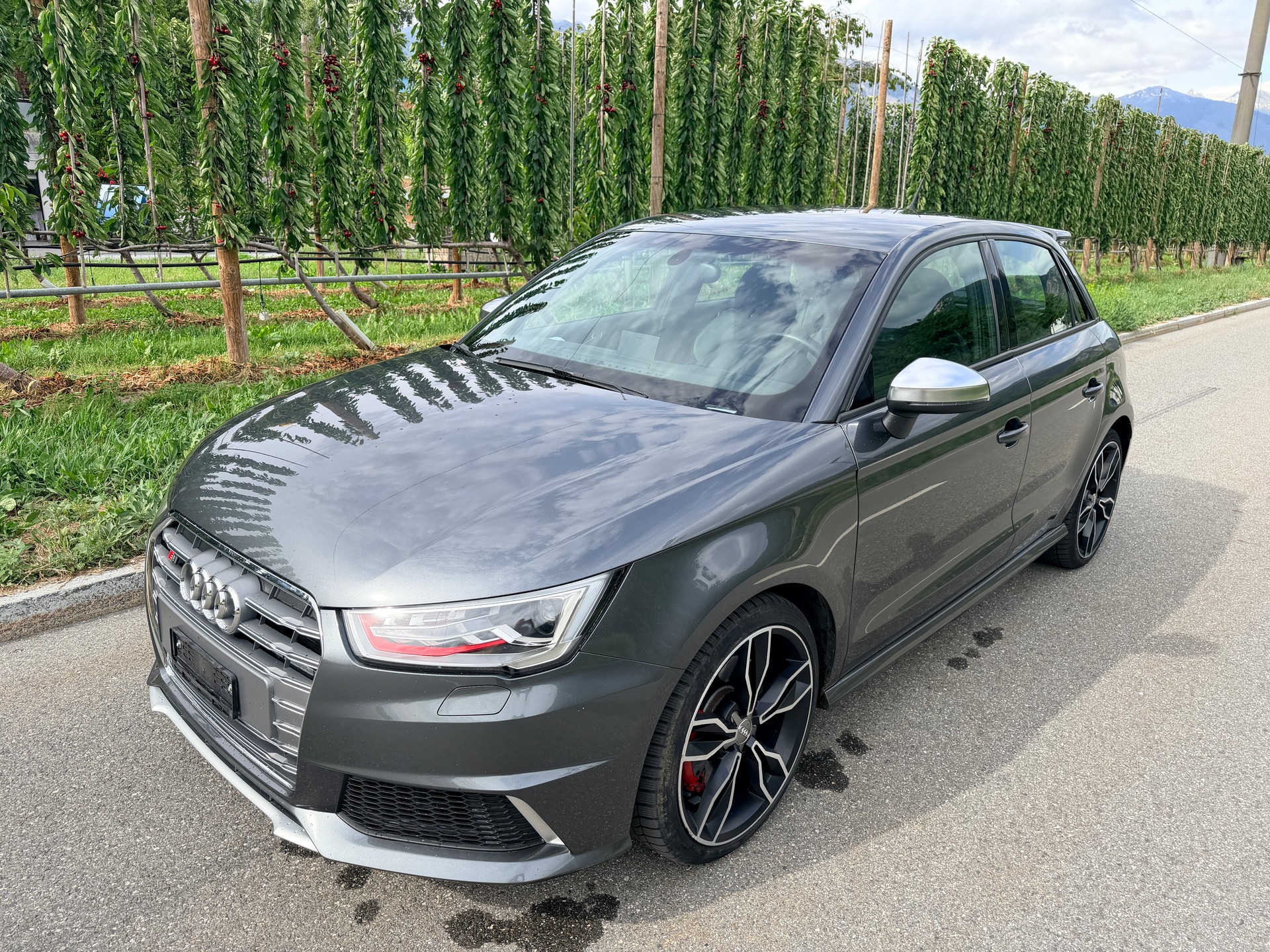 AUDI S1 Sportback 2.0 TFSI quattro-showroom-element-1