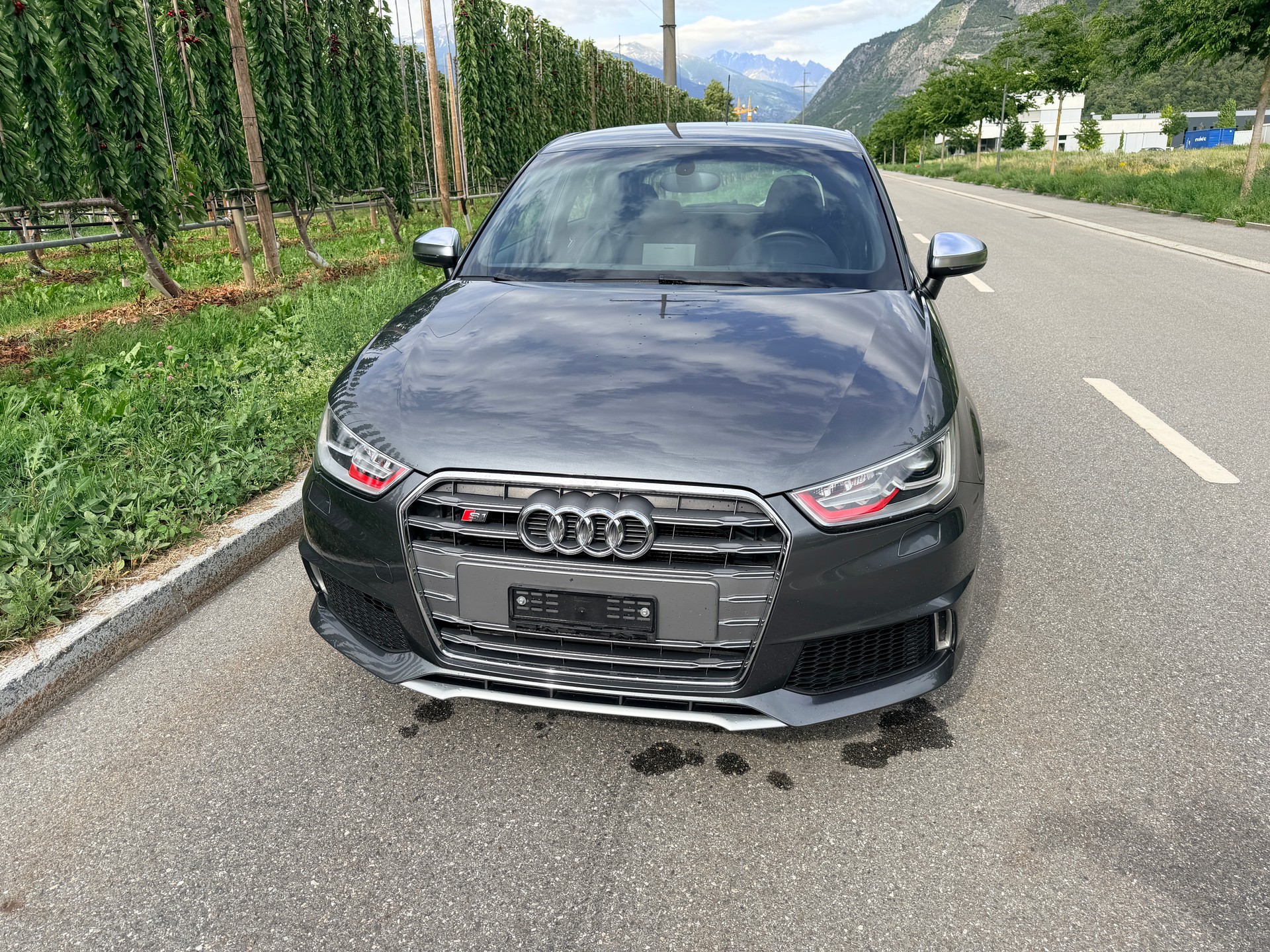 AUDI S1 Sportback 2.0 TFSI quattro-showroom-element-2