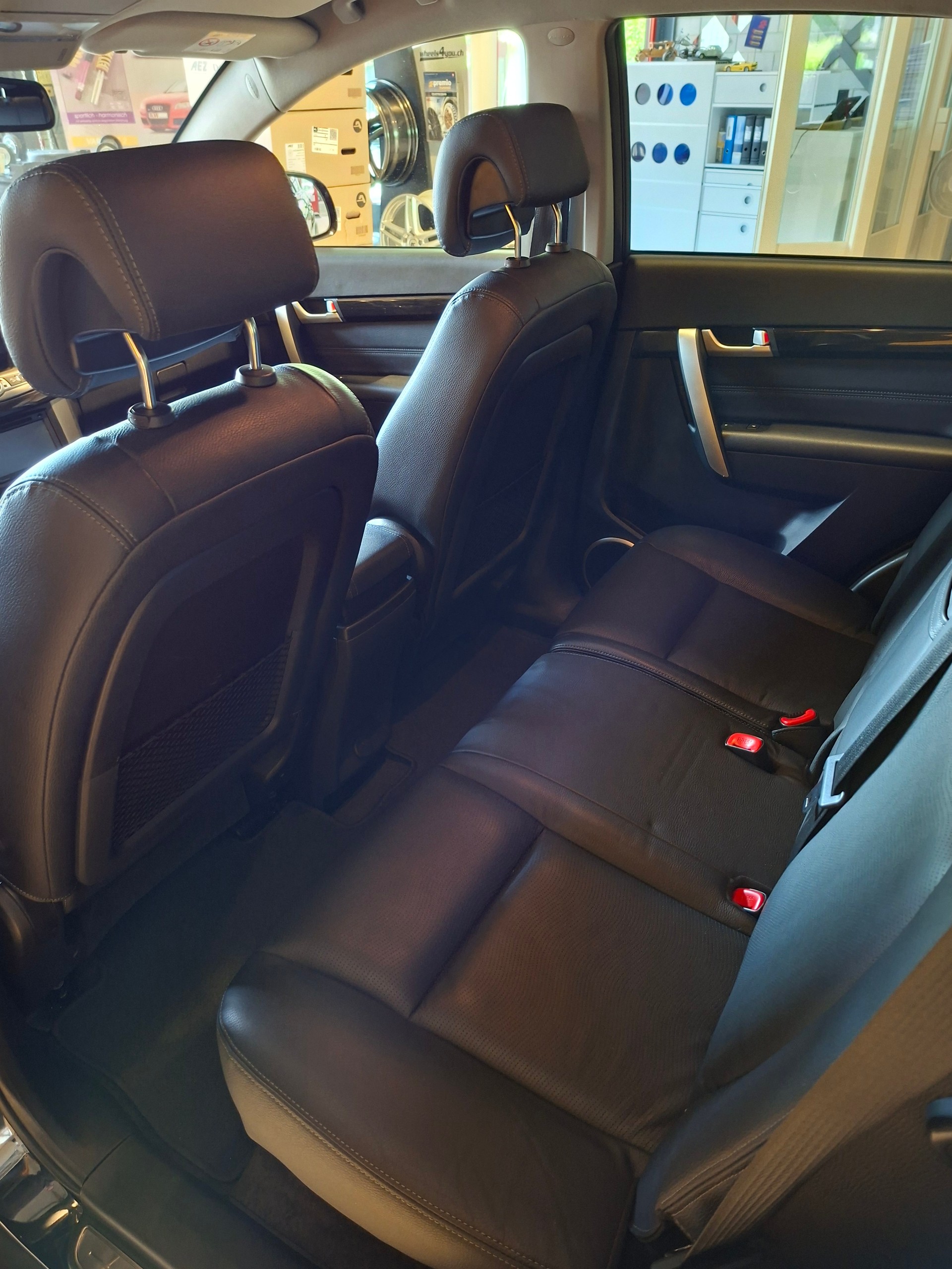 CHEVROLET Captiva 2.2 VCDi LT 4WD Automatic-image-6
