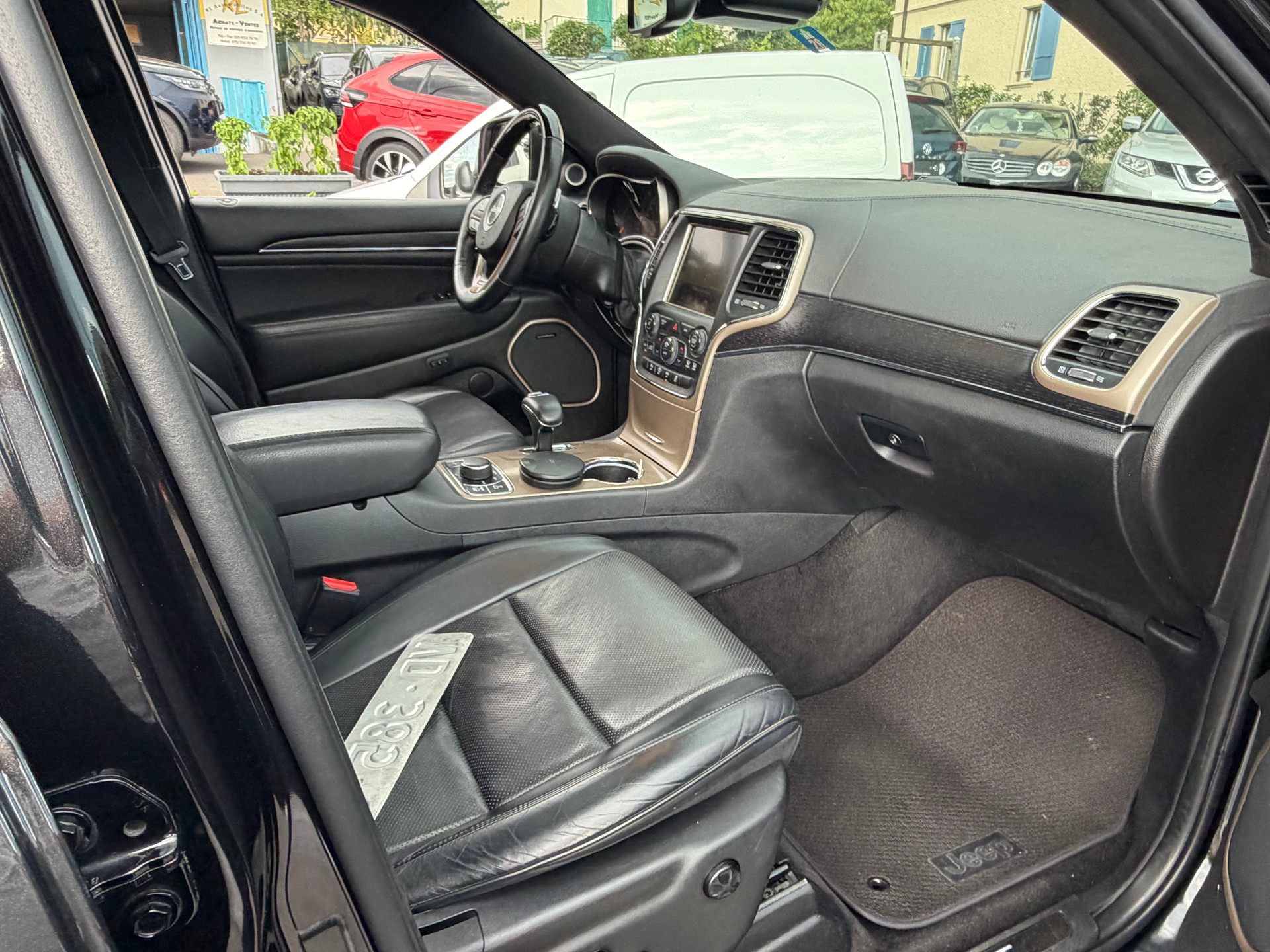 JEEP Grand Cherokee 3.0 CRD Summit Automatic-image-15