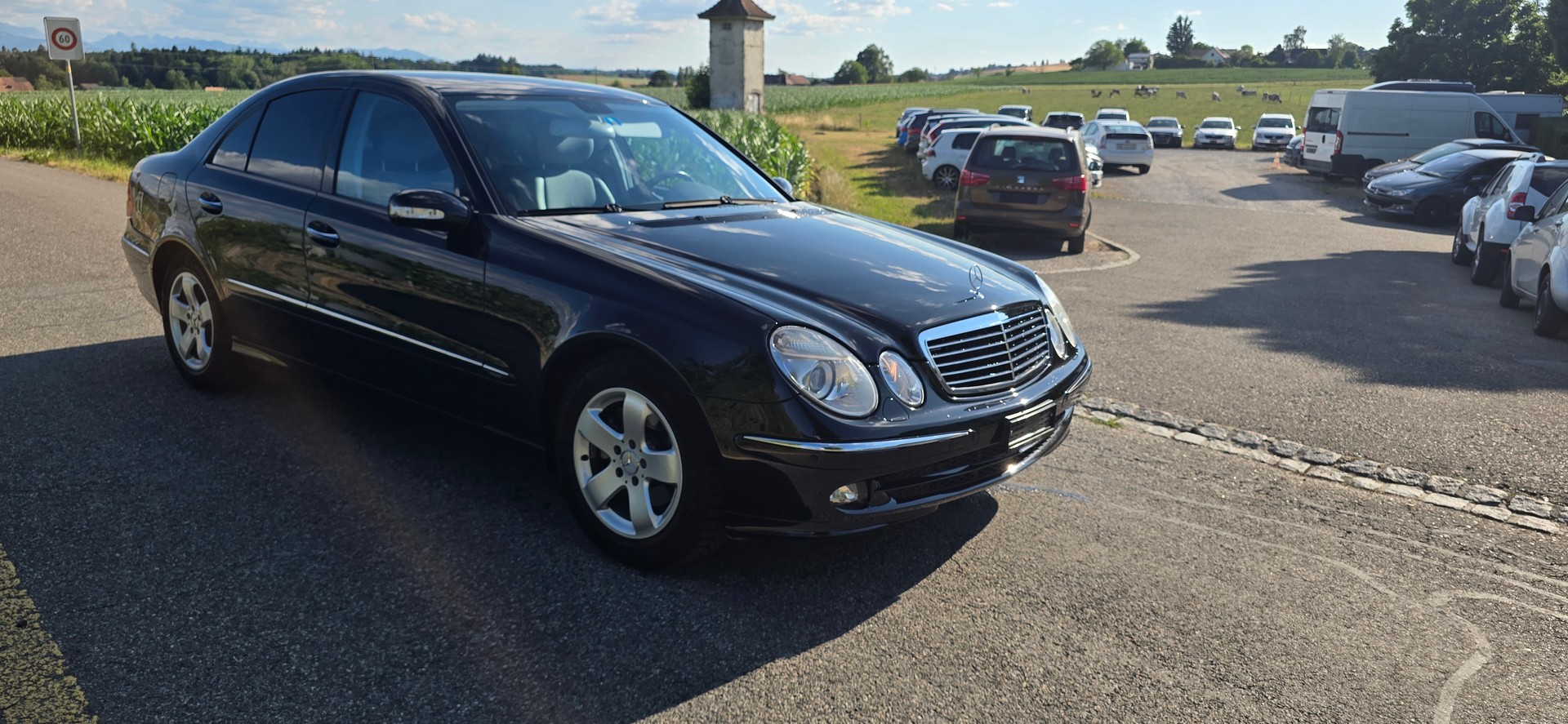 MERCEDES-BENZ E 200 Kompressor Avantgarde-image-8