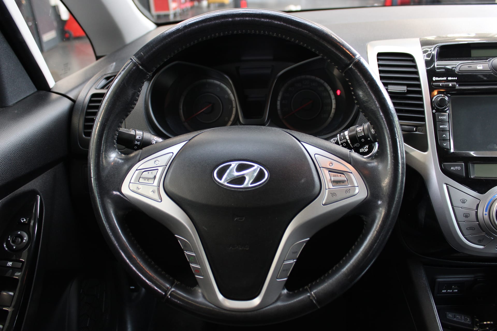 HYUNDAI iX20 1.6 Premium Automatic-image-5