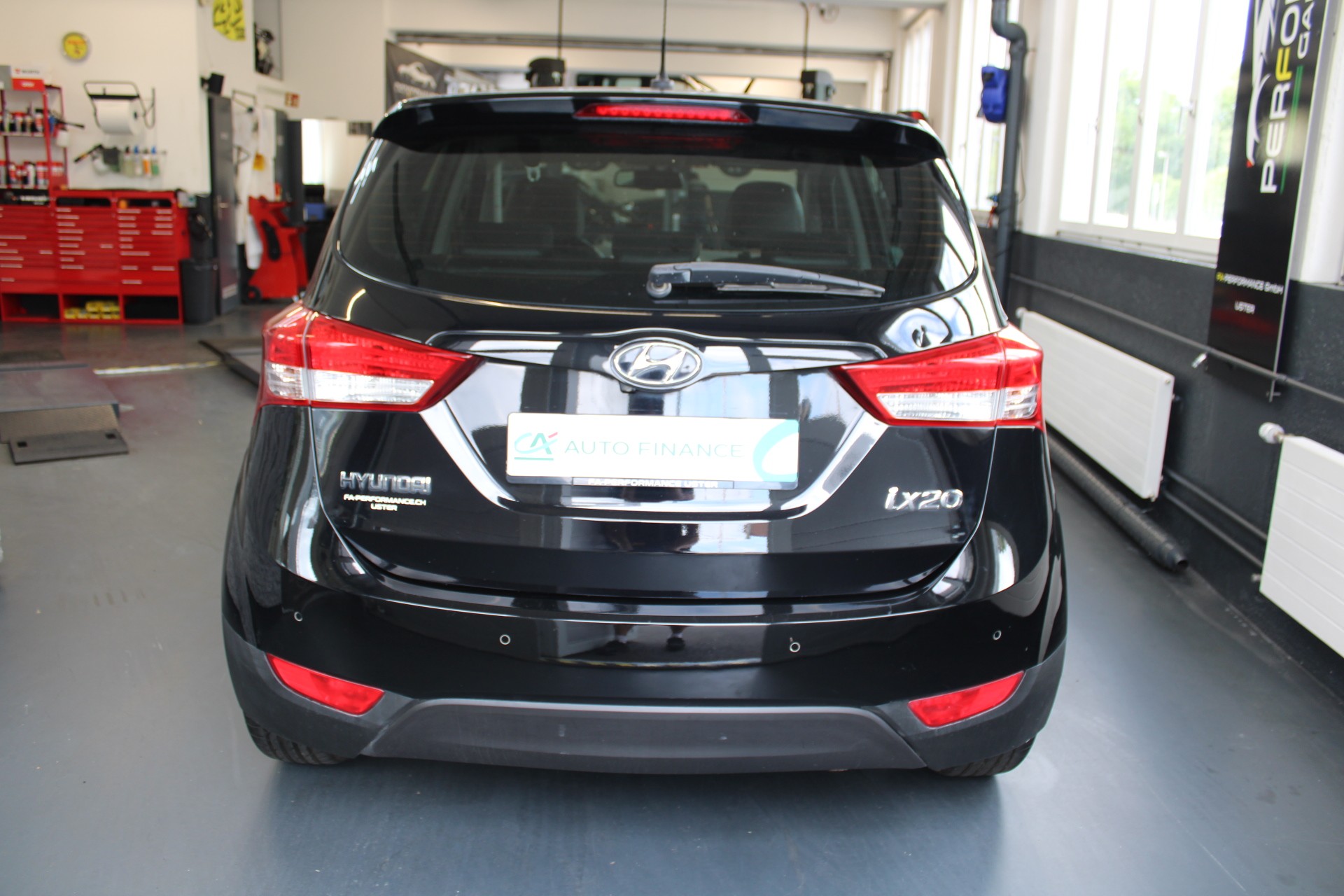HYUNDAI iX20 1.6 Premium Automatic-image-9