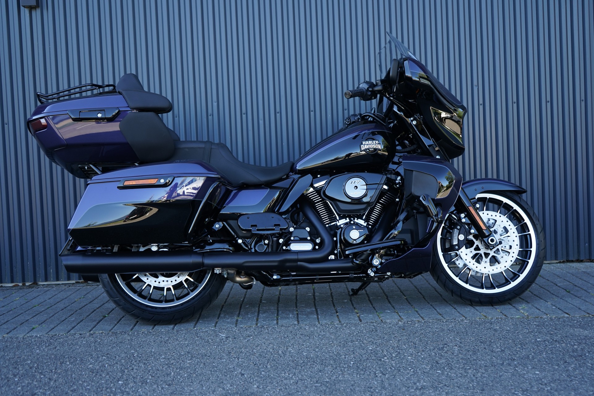 HARLEY-DAVIDSON FLHXL Street Glide 117 Limited-image-0