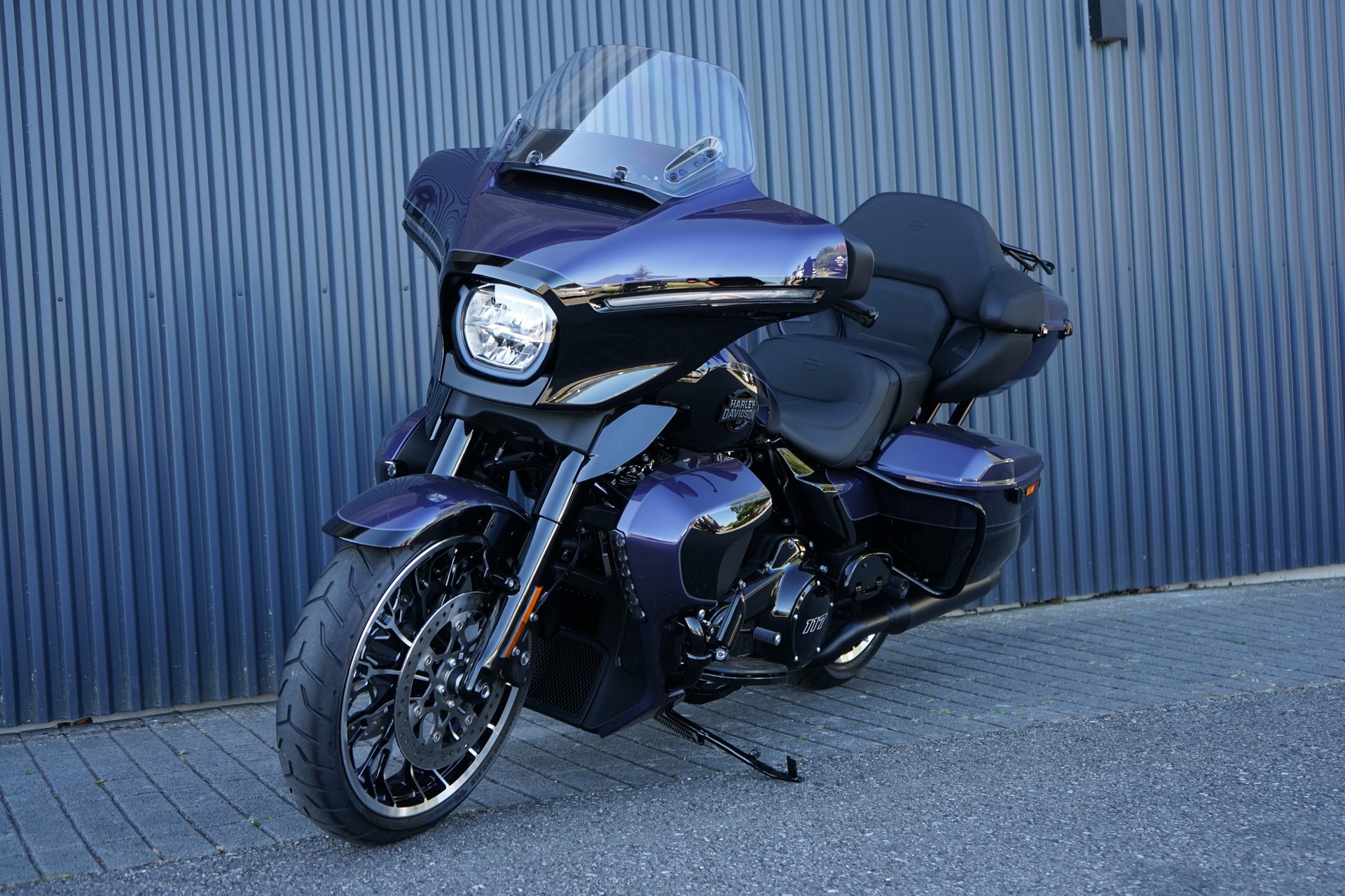 HARLEY-DAVIDSON FLHXL Street Glide 117 Limited-image-2