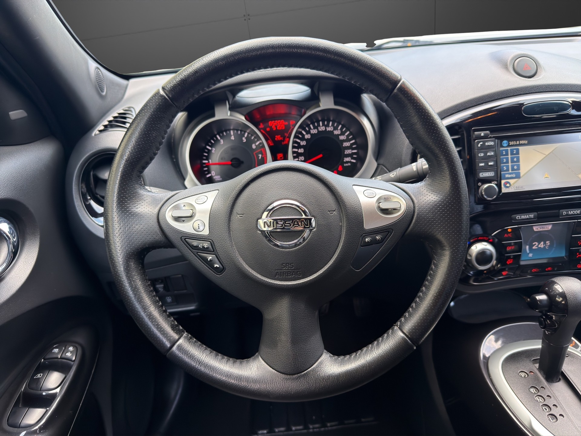 NISSAN Juke 1.6 acenta Xtronic CVT-image-11