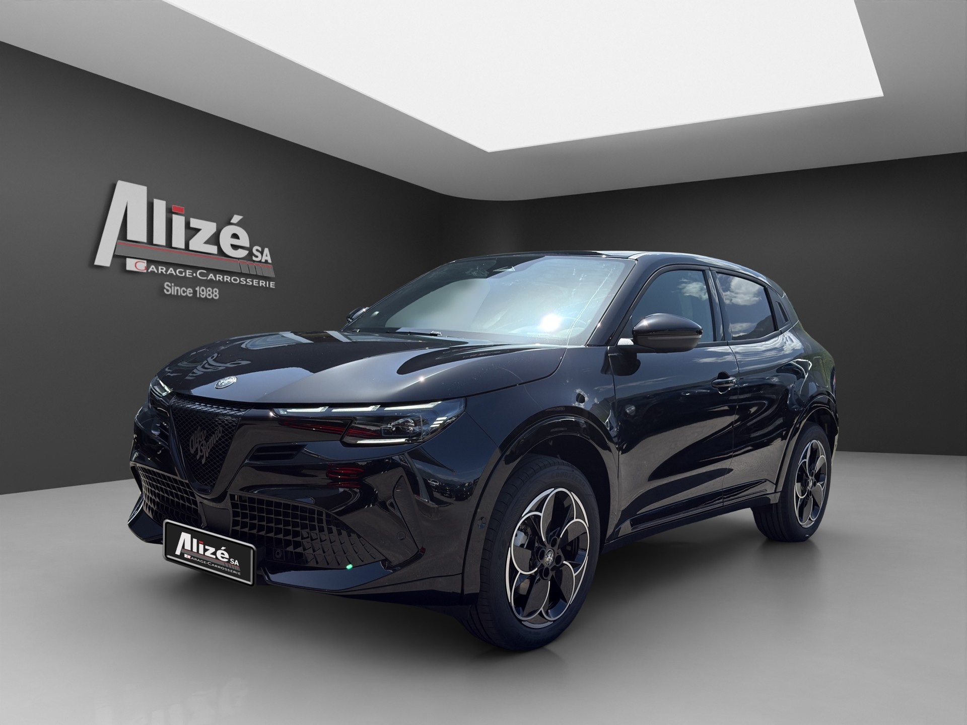 ALFA ROMEO Junior 1.2 48V Hybrid Junior Sprint-showroom-element-2