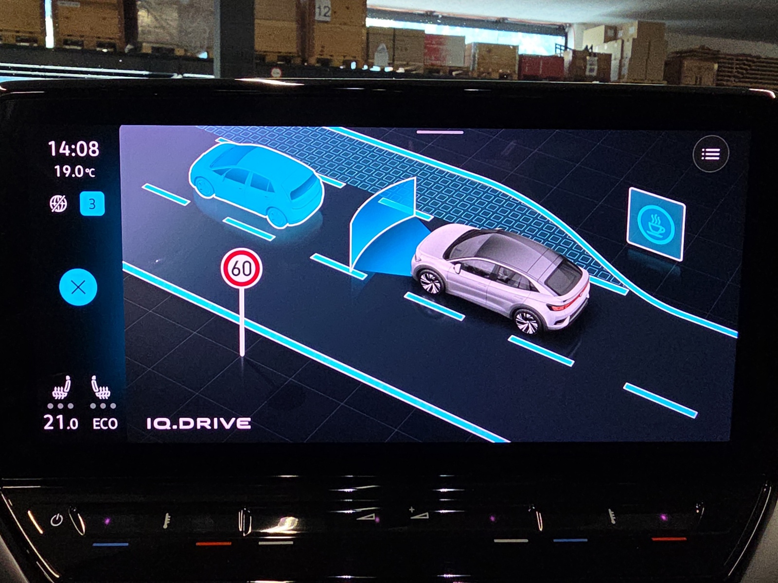 VW ID.5 Pro Performance 77 kWh 75 Edition-image-13