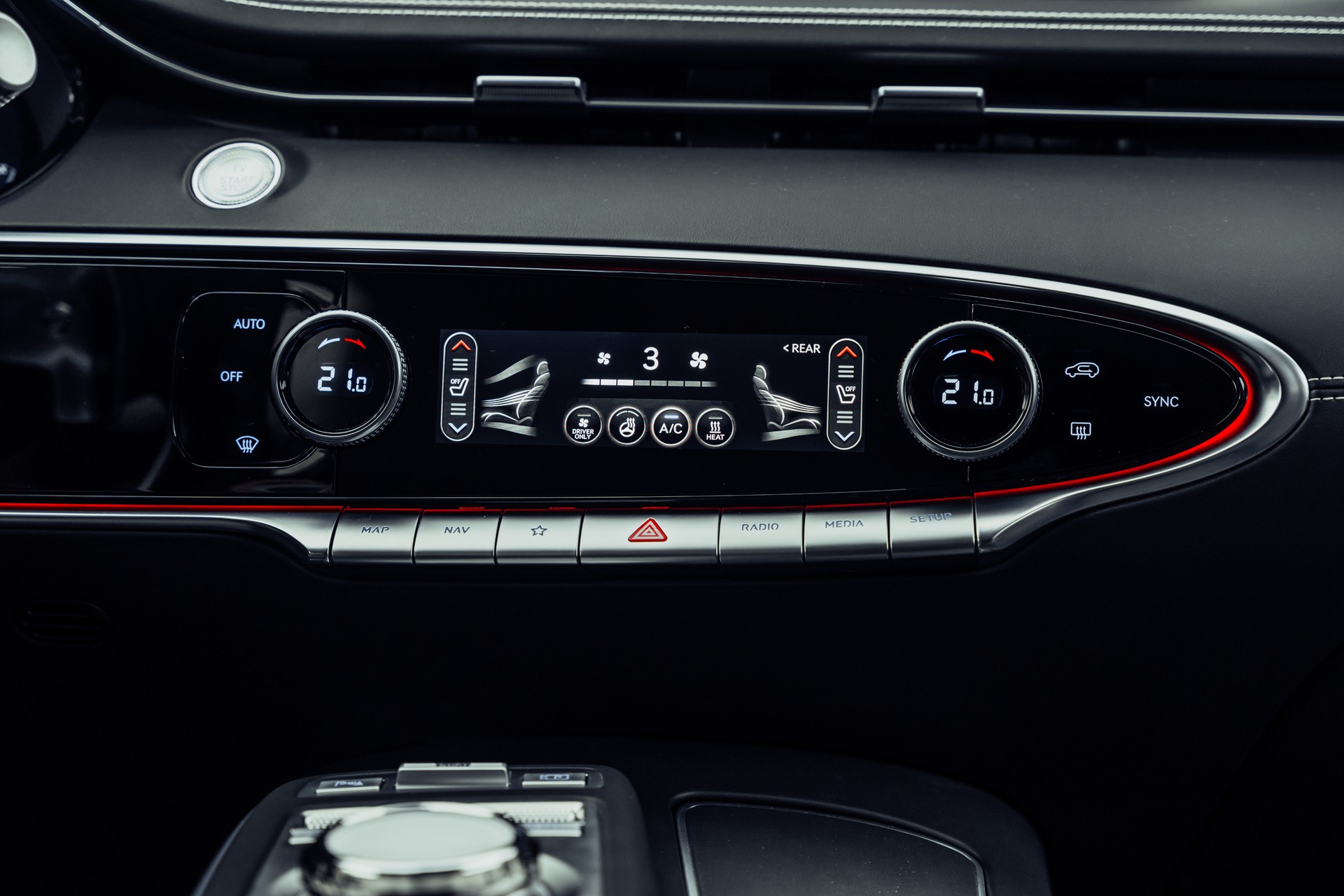 GENESIS GV70 Electrified Sport kWh 77,4 AWD-image-12