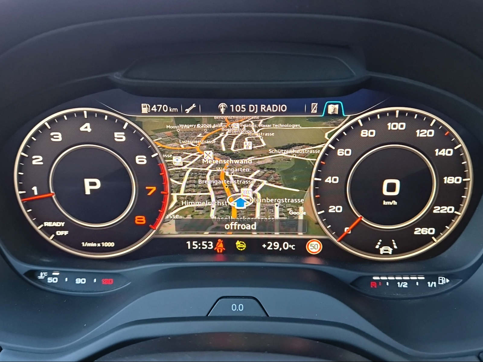 AUDI Q2 40 TFSI S line Attraction quattro S-tronic Daytonagrau Perleffekt-image-10