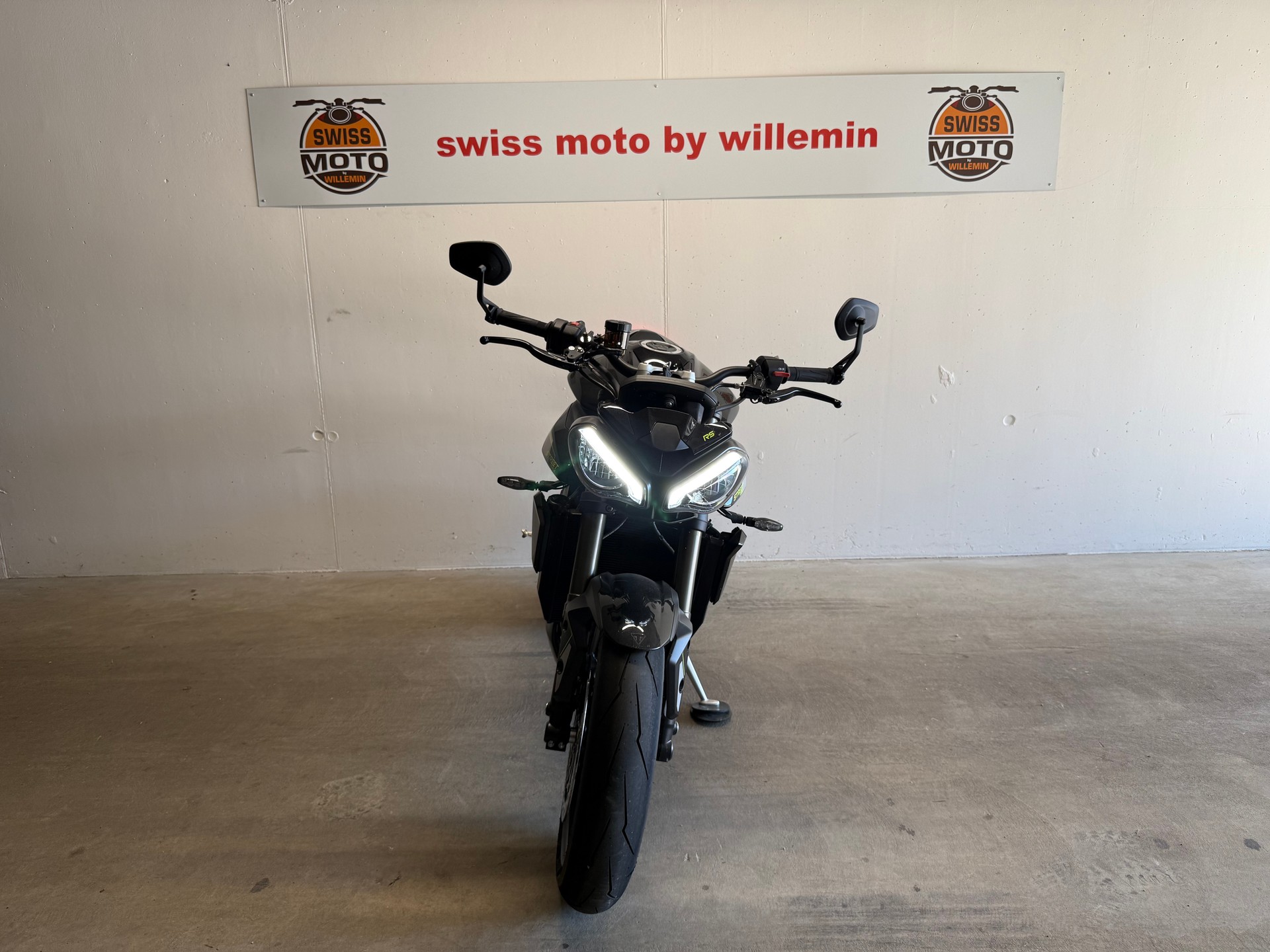 TRIUMPH Street Triple 765 RS-image-10