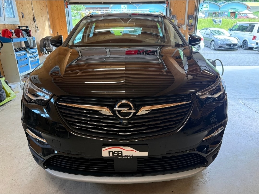 OPEL Grandland X 1.6 Hybrid4 Ultimate Automatik-showroom-element-1